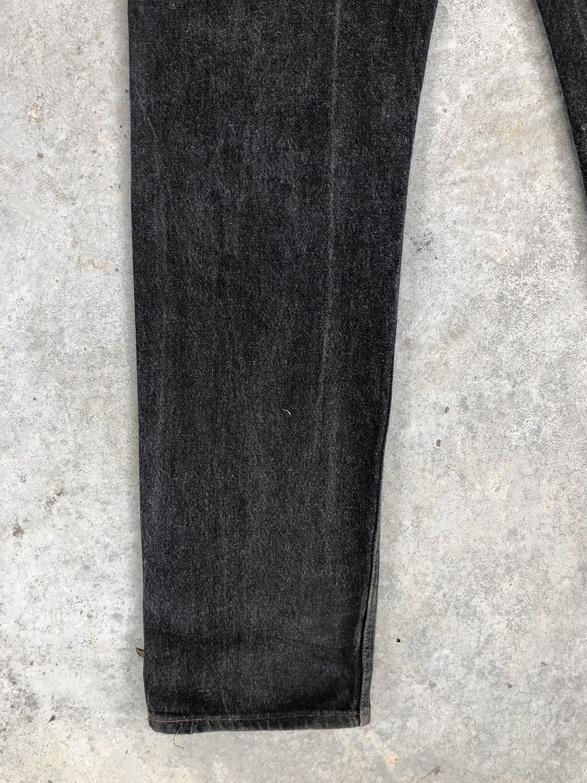 Levi's Vintage 90s Levi’s Jeans Distressed jeans Size US 31 - 11 Thumbnail