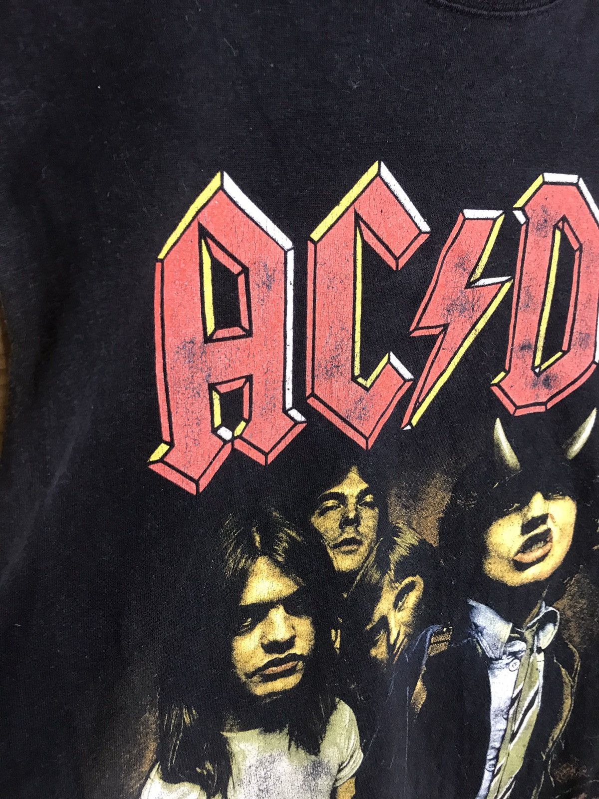 Vintage 2001 Vintage AC/DC band shirt Size US L / EU 52-54 / 3 - 4 Thumbnail