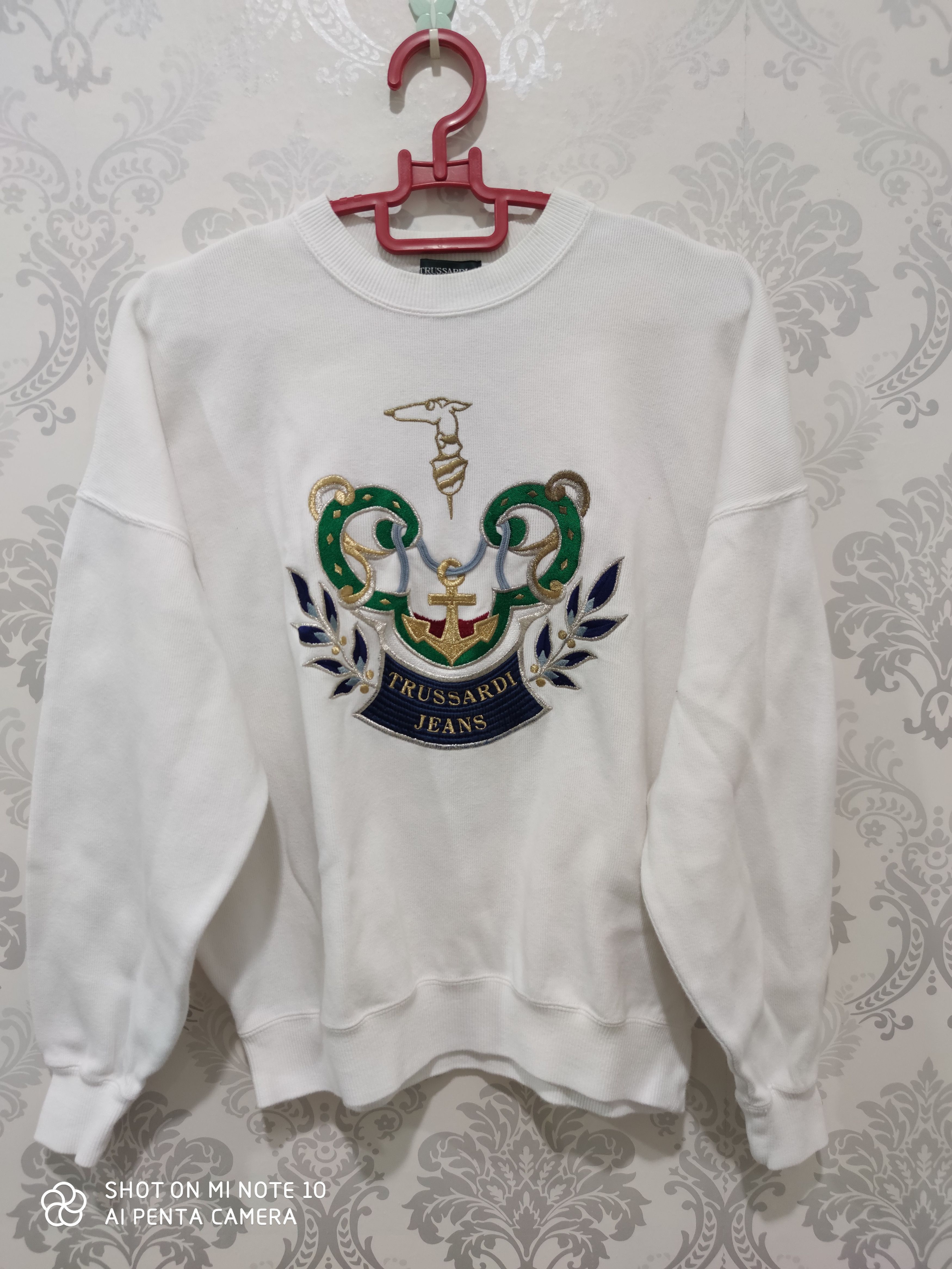 Trussardi Vintage Trussardi Embroidered Big Logo Sweatshirt Size US S / EU 44-46 / 1 - 2 Thumbnail