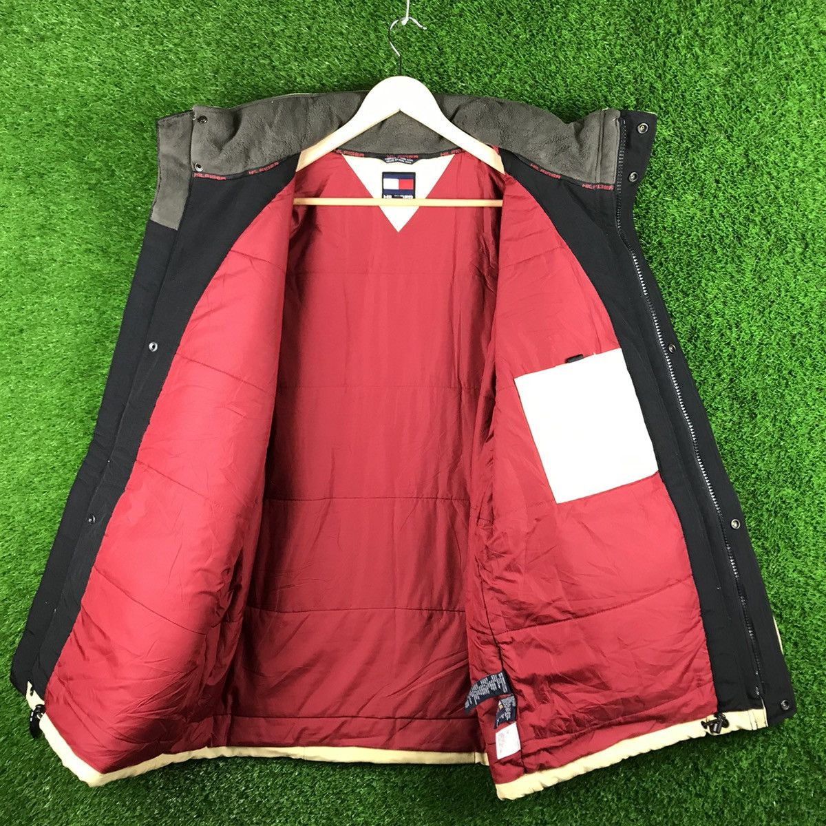 Tommy Hilfiger Vintage Tommy Hilfiger Expedition Jacket Size US L / EU 52-54 / 3 - 6 Thumbnail