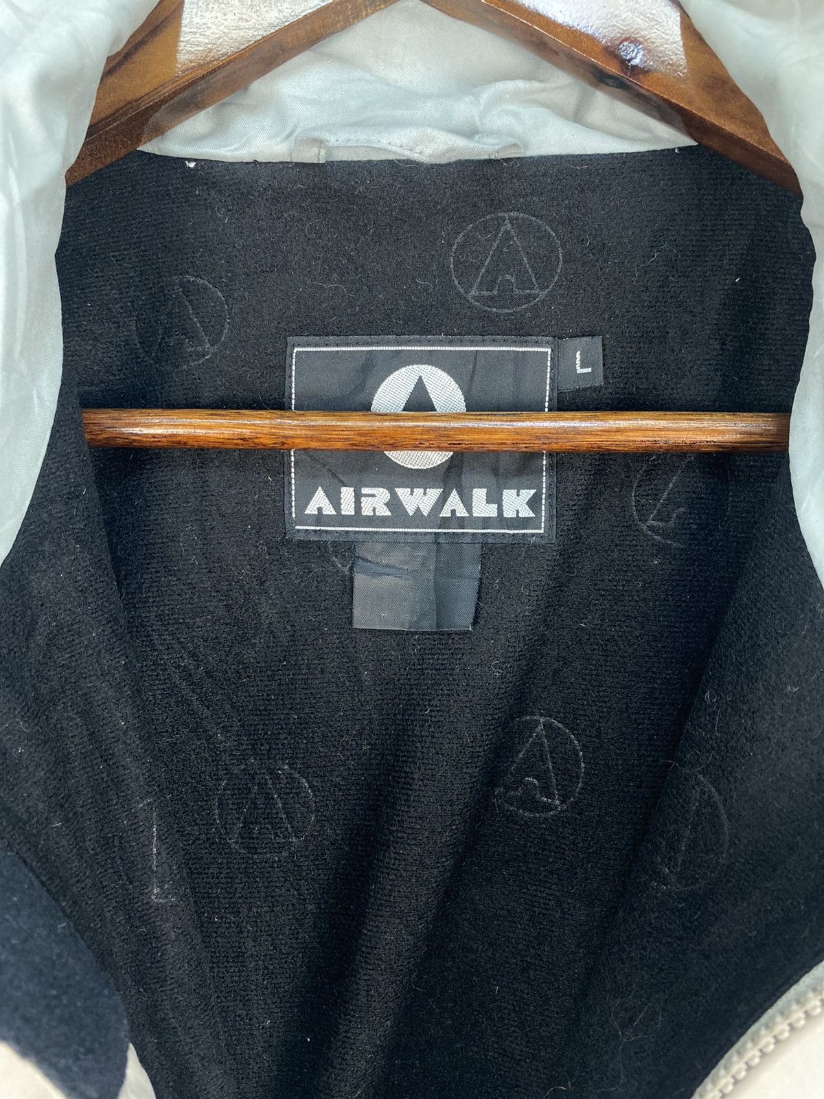 Airwalk Airwalk Light Jacket Size US L / EU 52-54 / 3 - 7 Thumbnail
