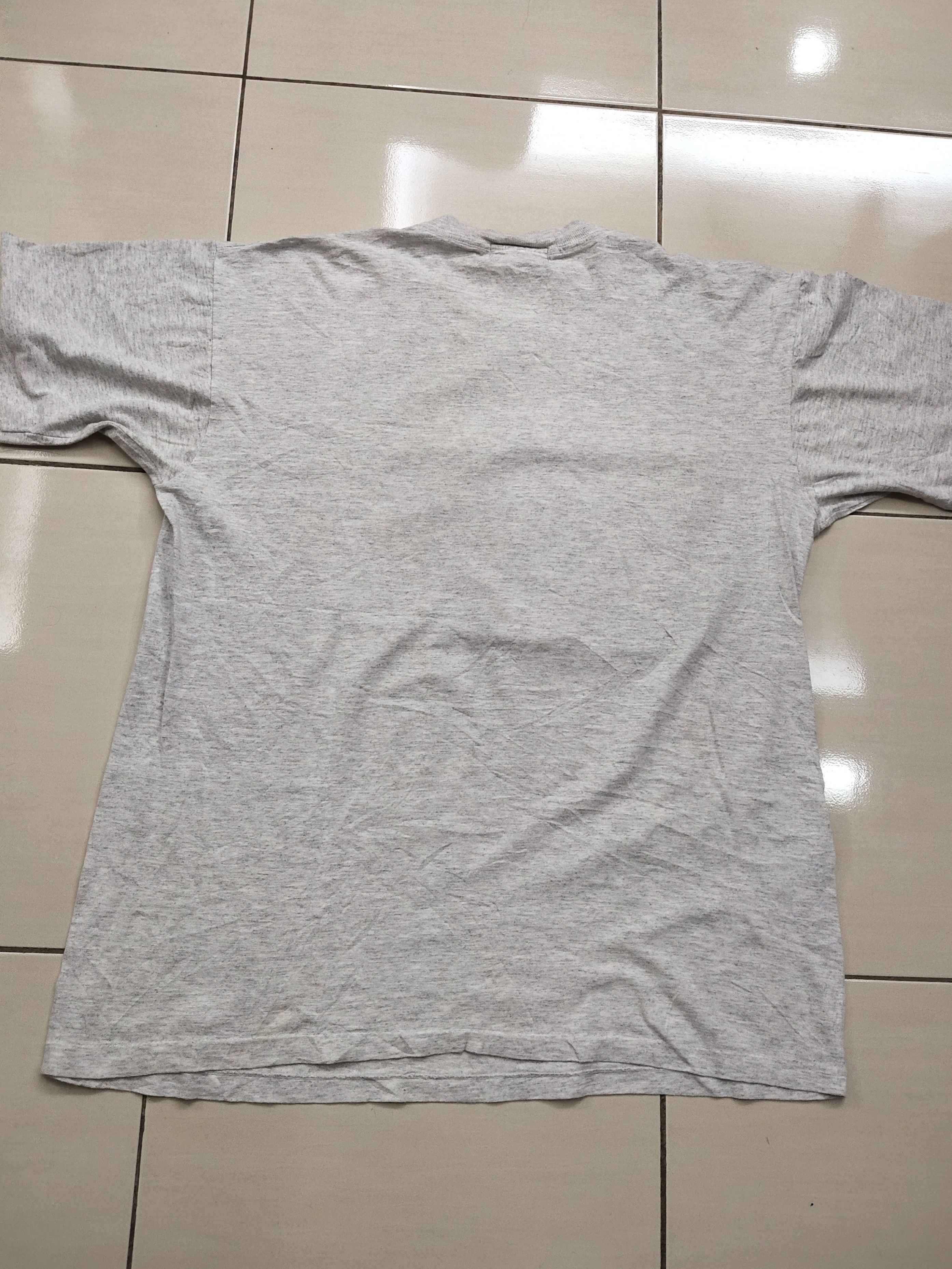 Disney × Mickey Mouse × Vintage Vintage 90's Disney Minnie Mouse T-Shirt Size US L / EU 52-54 / 3 - 4 Thumbnail