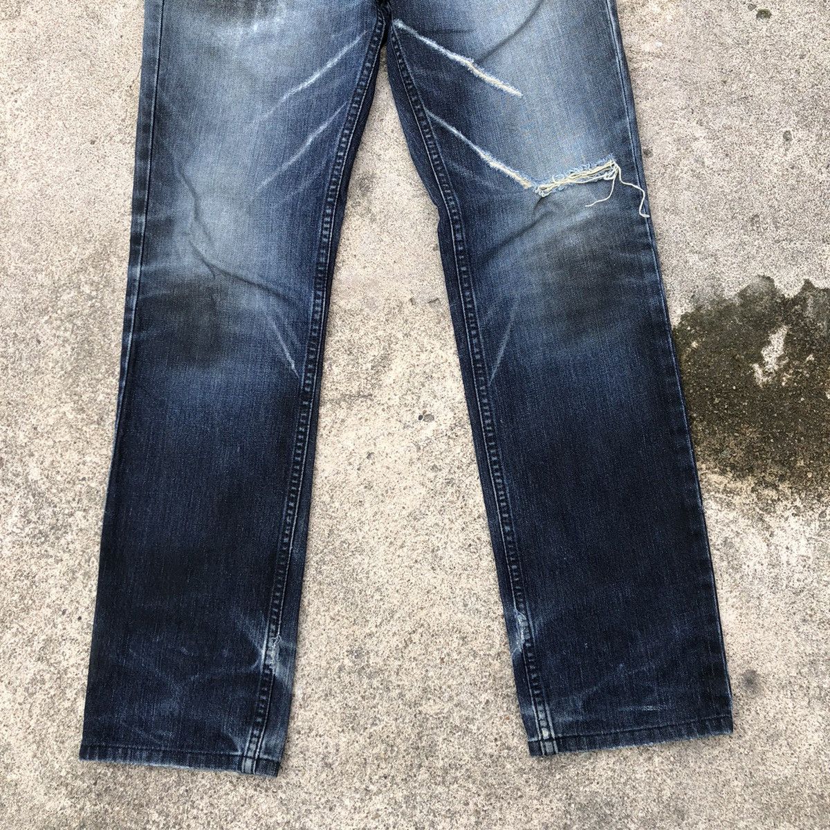 Levi's × Levi's Vintage Clothing 🔥Rare🔥Levis Lot 519 Stoned Wash Rips Distress Denim Jeans Size US 30 / EU 46 - 3 Thumbnail