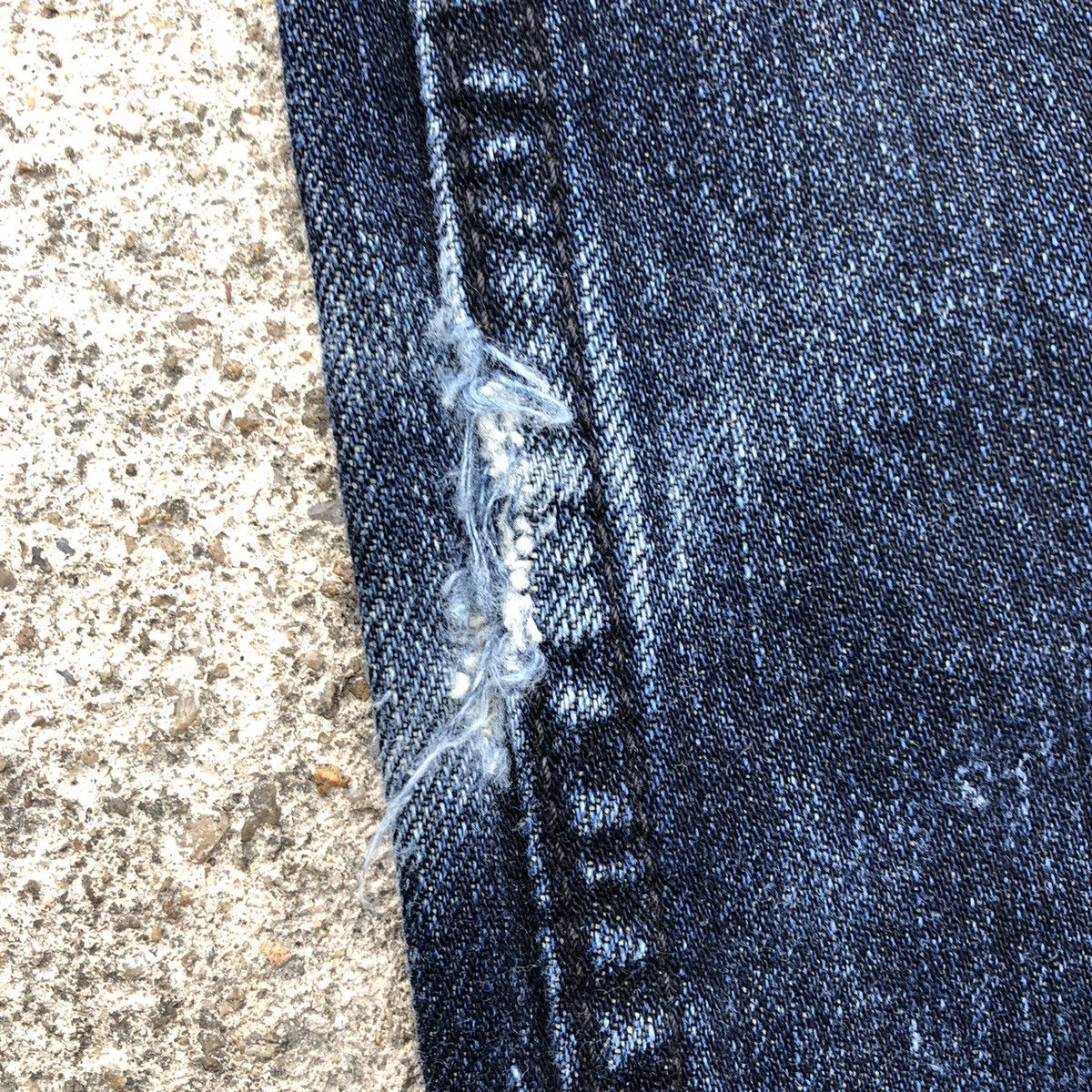 Levi's × Levi's Vintage Clothing 🔥Rare🔥Levis Lot 519 Stoned Wash Rips Distress Denim Jeans Size US 30 / EU 46 - 9 Thumbnail