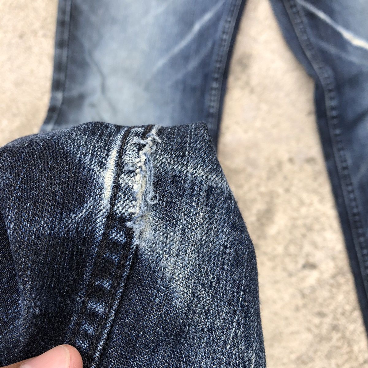 Levi's × Levi's Vintage Clothing 🔥Rare🔥Levis Lot 519 Stoned Wash Rips Distress Denim Jeans Size US 30 / EU 46 - 8 Thumbnail