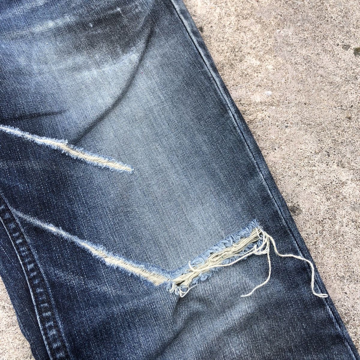 Levi's × Levi's Vintage Clothing 🔥Rare🔥Levis Lot 519 Stoned Wash Rips Distress Denim Jeans Size US 30 / EU 46 - 10 Thumbnail