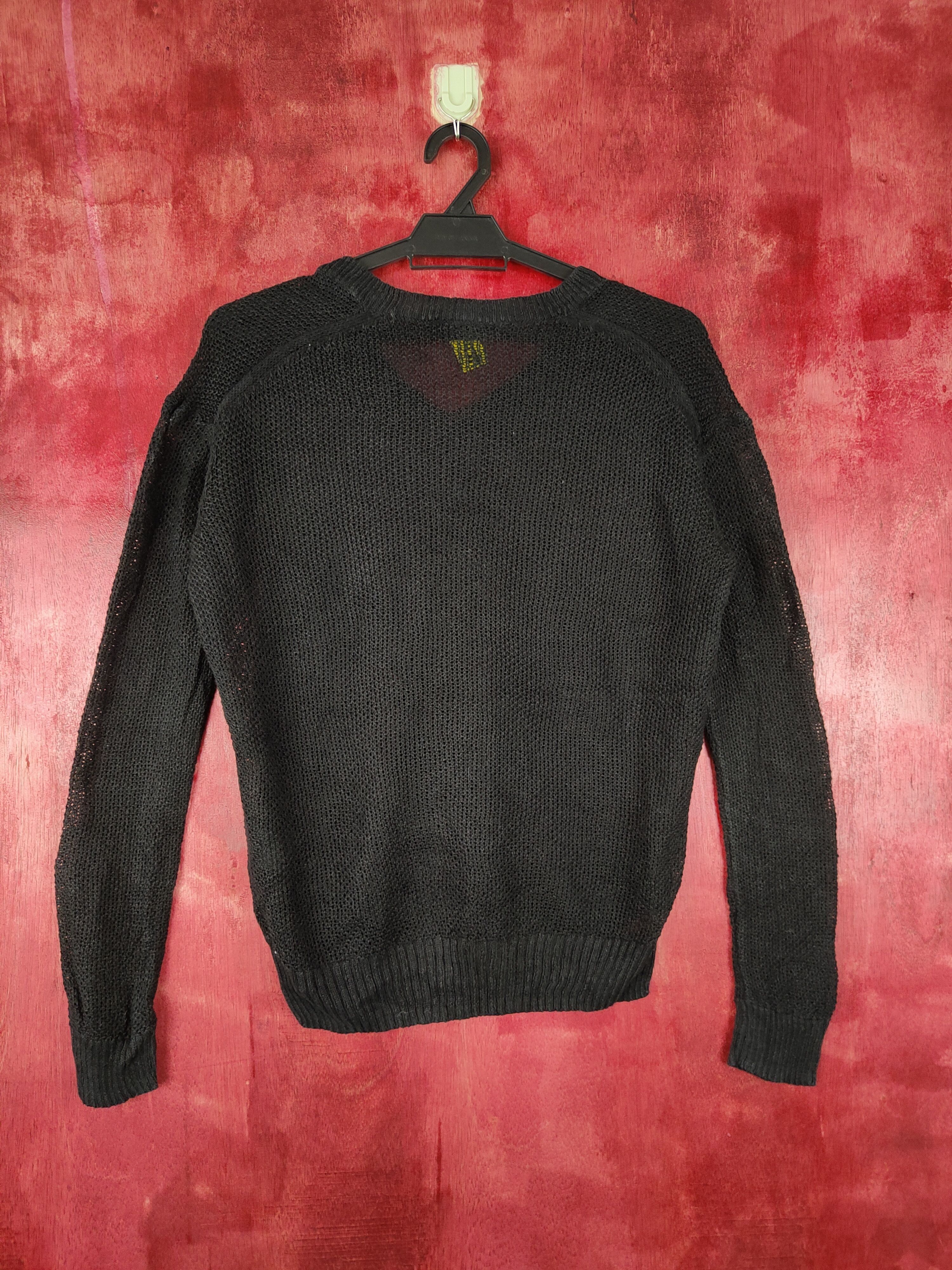 Japanese Brand × Uniqlo Uniqlo Black sweatshirt Knitwear #4379 Size US L / EU 52-54 / 3 - 5 Thumbnail