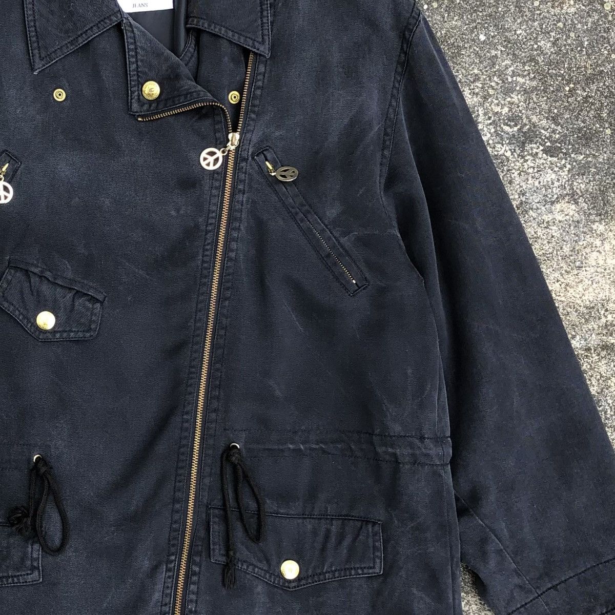 Moschino Vintage Moschino Jeans Black Washed Oblique Zipper Jacket Size L / US 10 / IT 46 - 2 Thumbnail