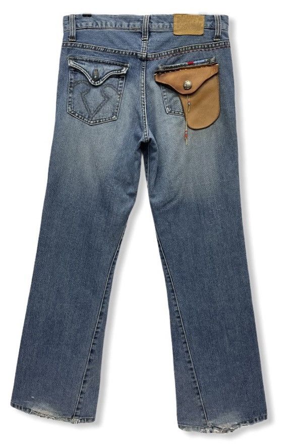 Native Vintage GERONIMO Apache Tribe History in a Pair of Jeans Size US 31 - 9 Thumbnail