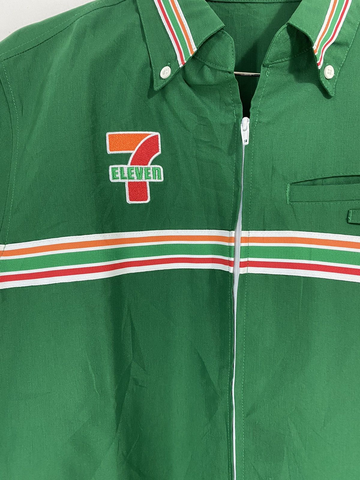Uniform Wares × Vintage Vintage 90’s 7 Eleven Uniform Worker Embroidered Logo Design Size US L / EU 52-54 / 3 - 5 Thumbnail
