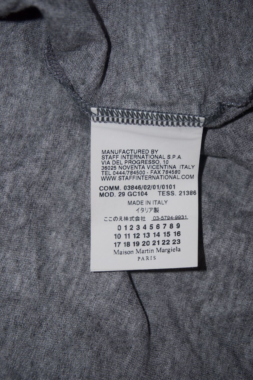 Maison Margiela Maison Margiela SS 2010 defile paper tee Size US M / EU 48-50 / 2 - 4 Thumbnail