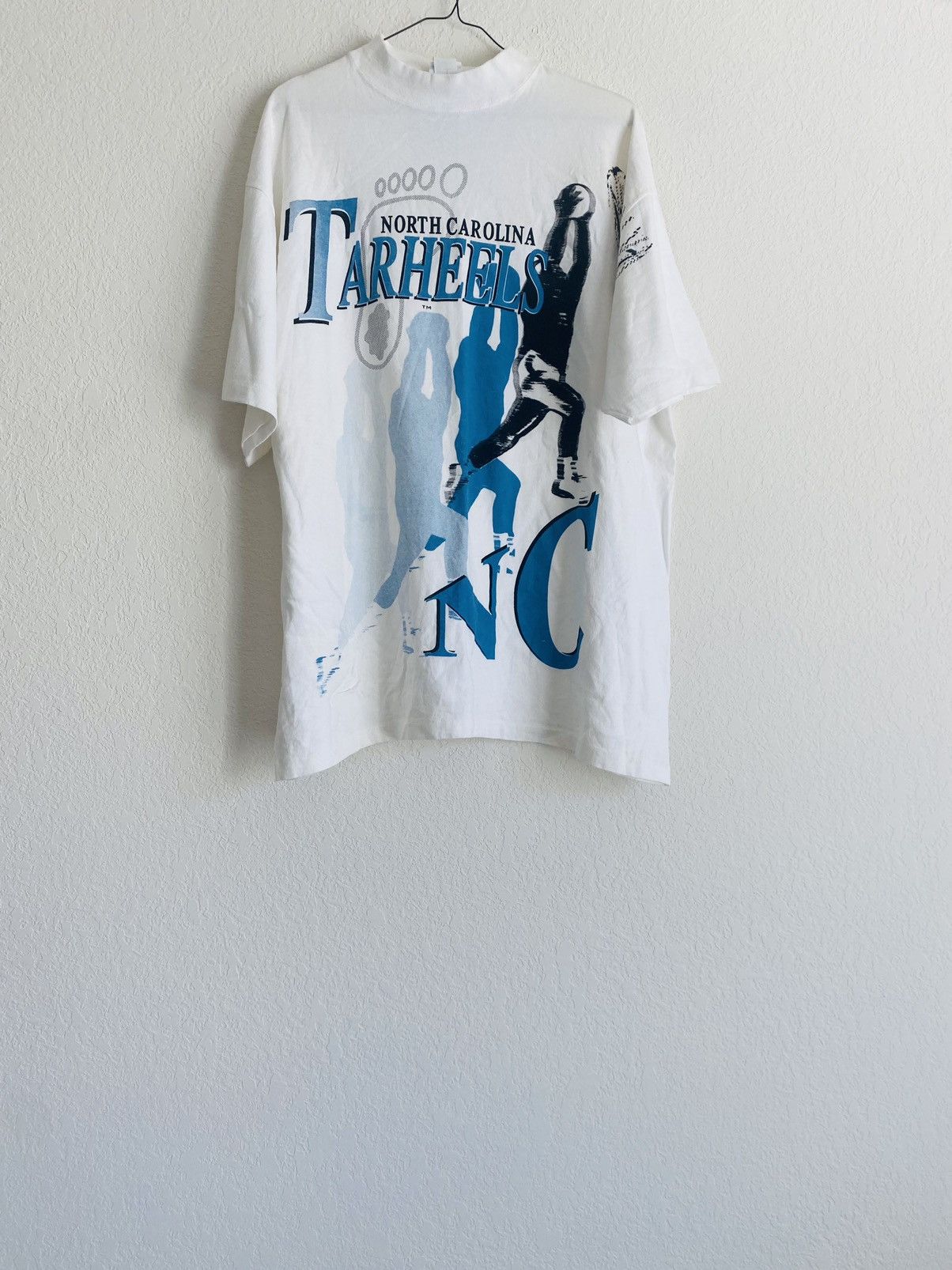 Nike × Vintage Vintage 90’s UNC Tar Heels Size US L / EU 52-54 / 3 - 6 Thumbnail
