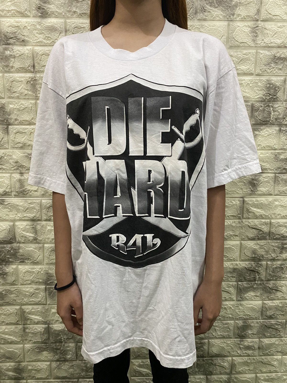 Vintage Vintage Die Hard Movie tee Size US L / EU 52-54 / 3 - 3 Thumbnail