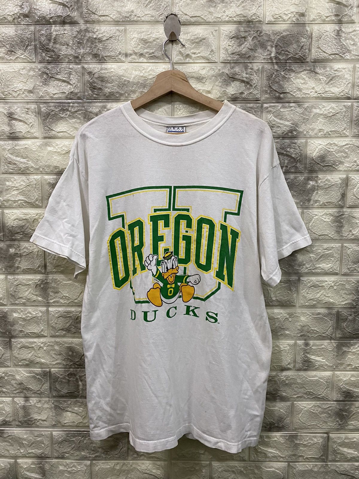 Vintage University Oregon Duck Tee