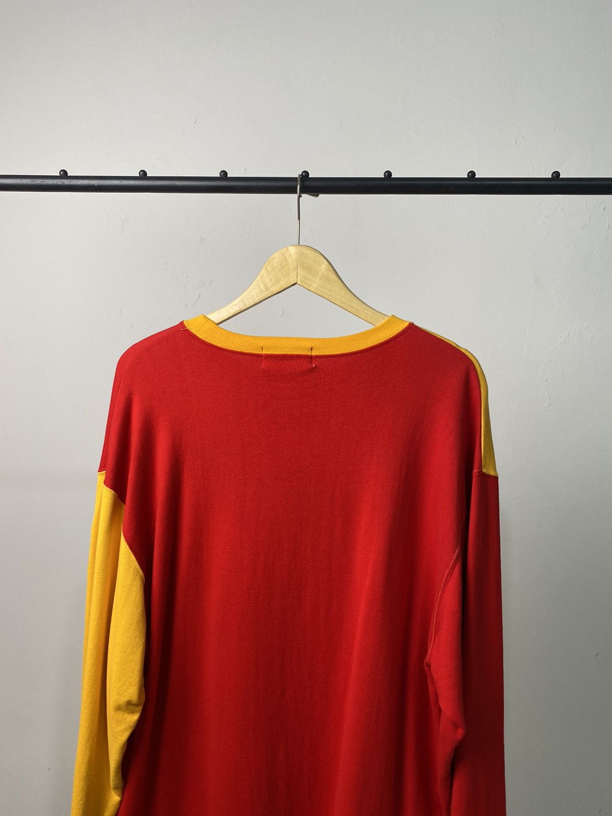 Girl Skateboards Bitch Sweatshirt Vintage Two Tone Size US XL / EU 56 / 4 - 17 Thumbnail