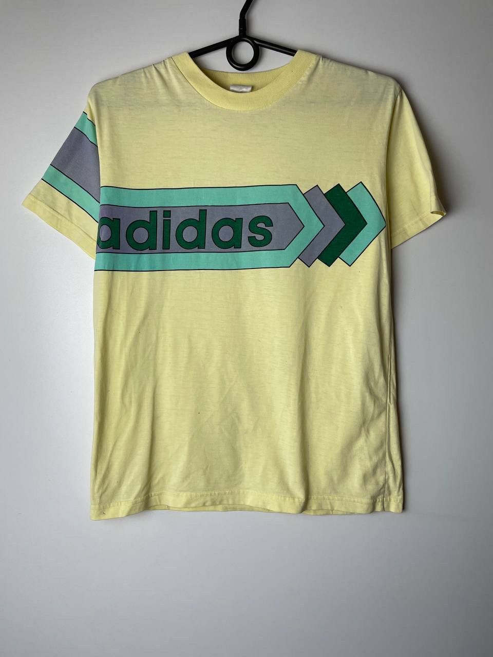 Adidas × Vintage Adidas vintage t-shirts size XS Size US XS / EU 42 / 0 - 1 Thumbnail