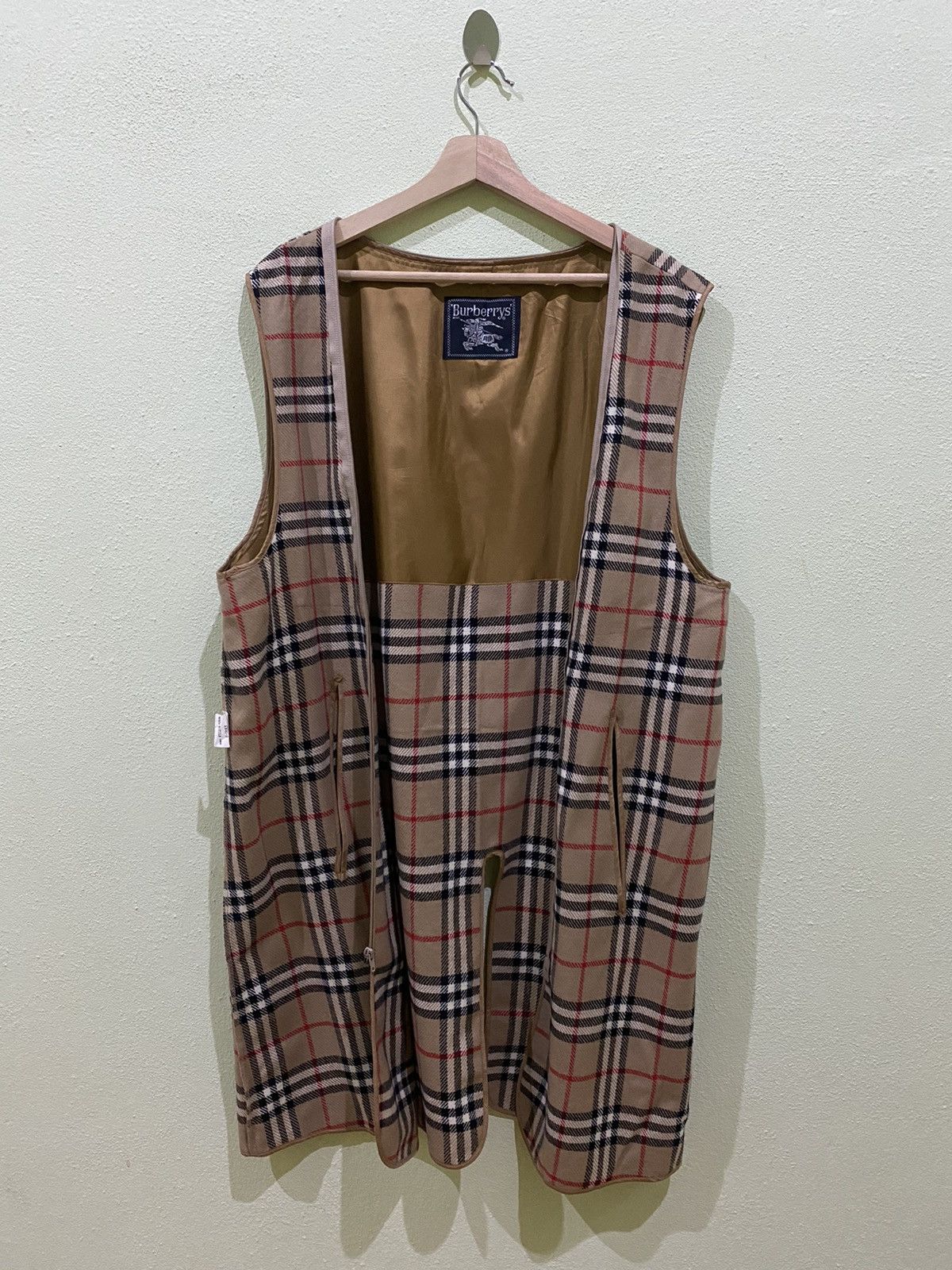 Burberry × Vintage Burberry Vintage Beige Nova Check Wool Zip Lining Vest Size US L / EU 52-54 / 3 - 2 Thumbnail