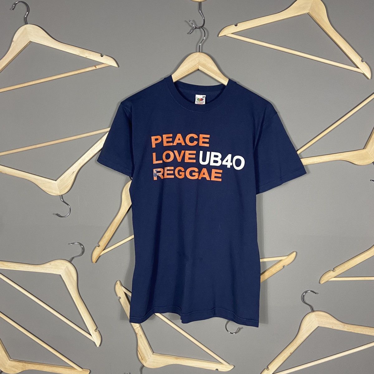 Band Tees × Vintage Vintage 2010 UB40 Signing Off Tour t-shirt Size US M / EU 48-50 / 2 - 1 Thumbnail