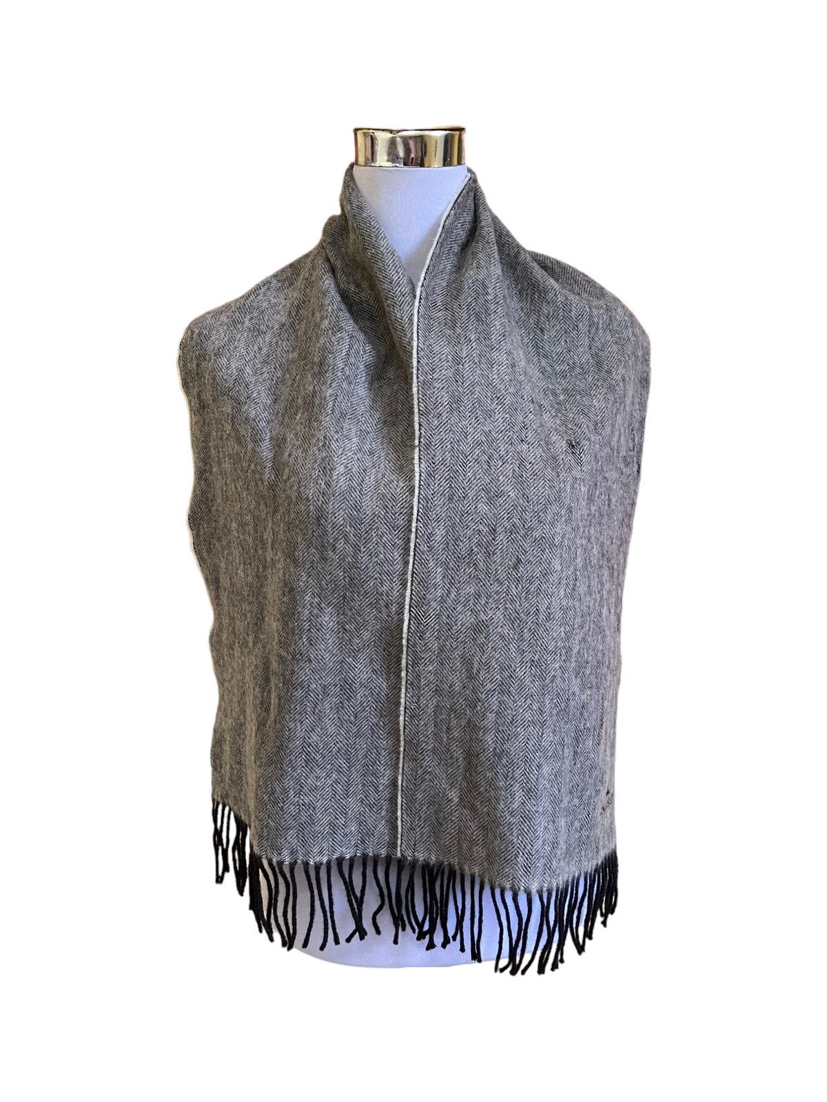 Longchamp Wool Muffler