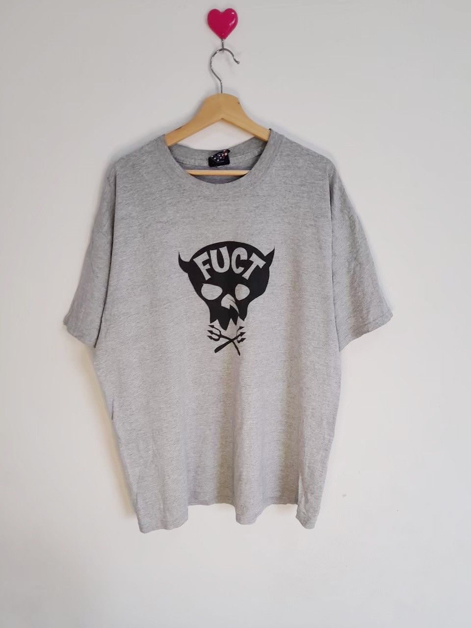 Vintage Fuct Shirt : Vintage Fuct Tshirt Kids "kiss Parody", Men's Fashion, Tops &amp; Sets