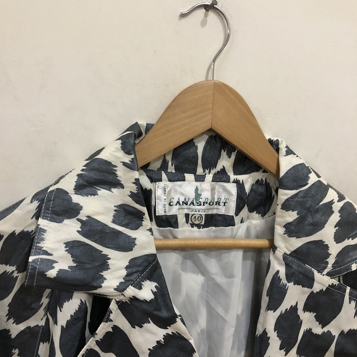 Japanese Brand Canasport Made in France GreyWhite Tiger Stripe Long Jacket Size US L / EU 52-54 / 3 - 5 Thumbnail
