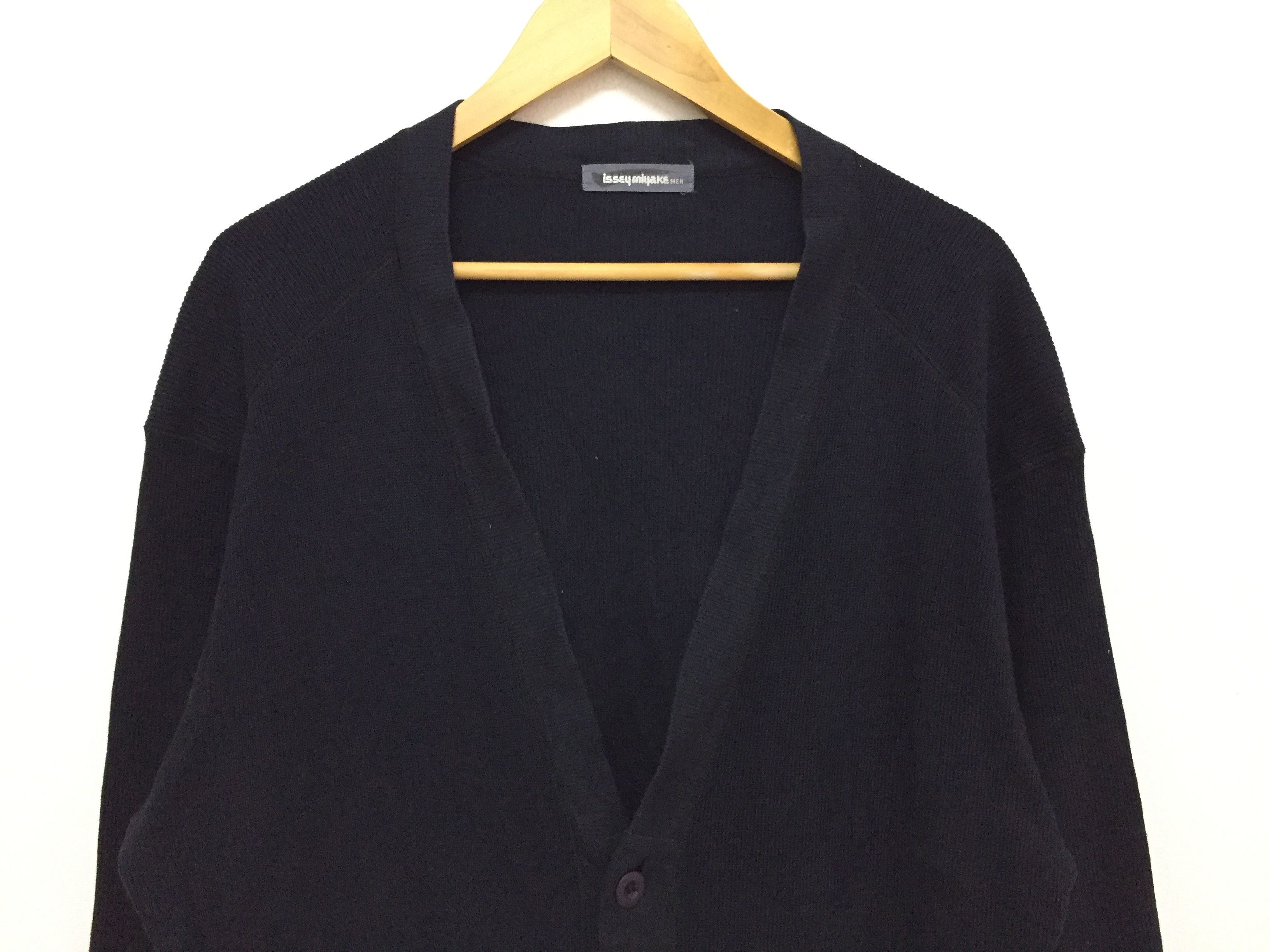 Final Home × Issey Miyake 80's ISSEY MIYAKE MEN Long Knit cardigan Size US M / EU 48-50 / 2 - 3 Thumbnail