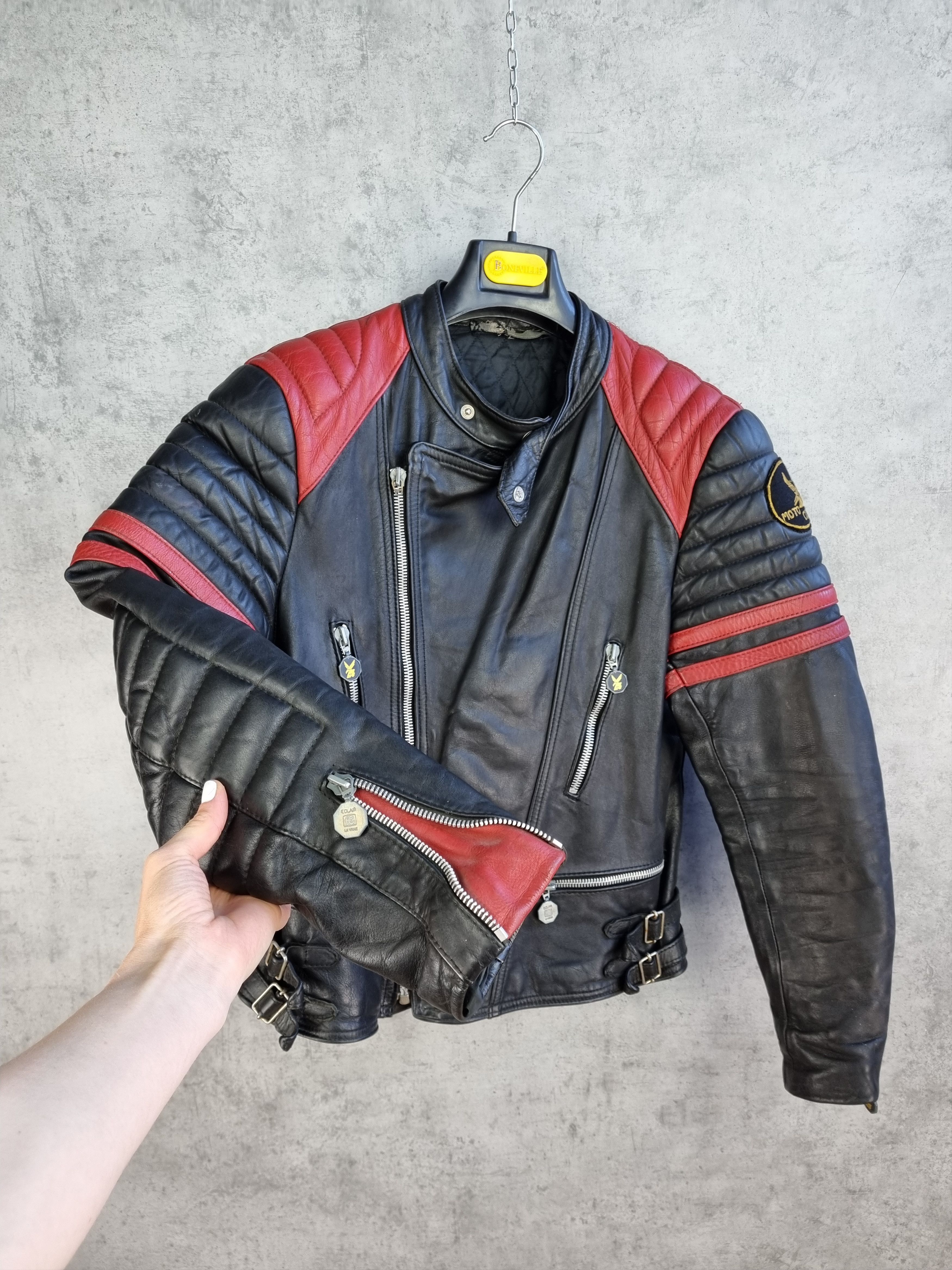 Genuine Leather Rare 70s MOTO CUIR french Biker leather jacket Size US S / EU 44-46 / 1 - 1 Thumbnail