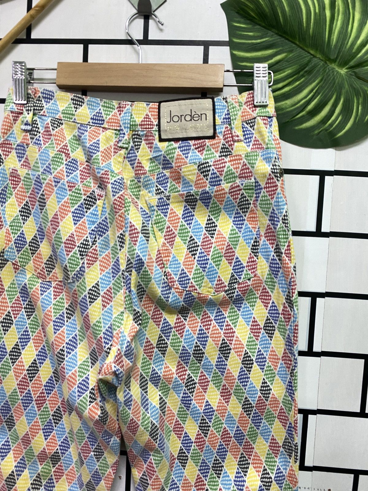 Vintage Vintage JORDÈN Multicoloured Abstract Design Pants Size US 26 / EU 42 - 11 Thumbnail