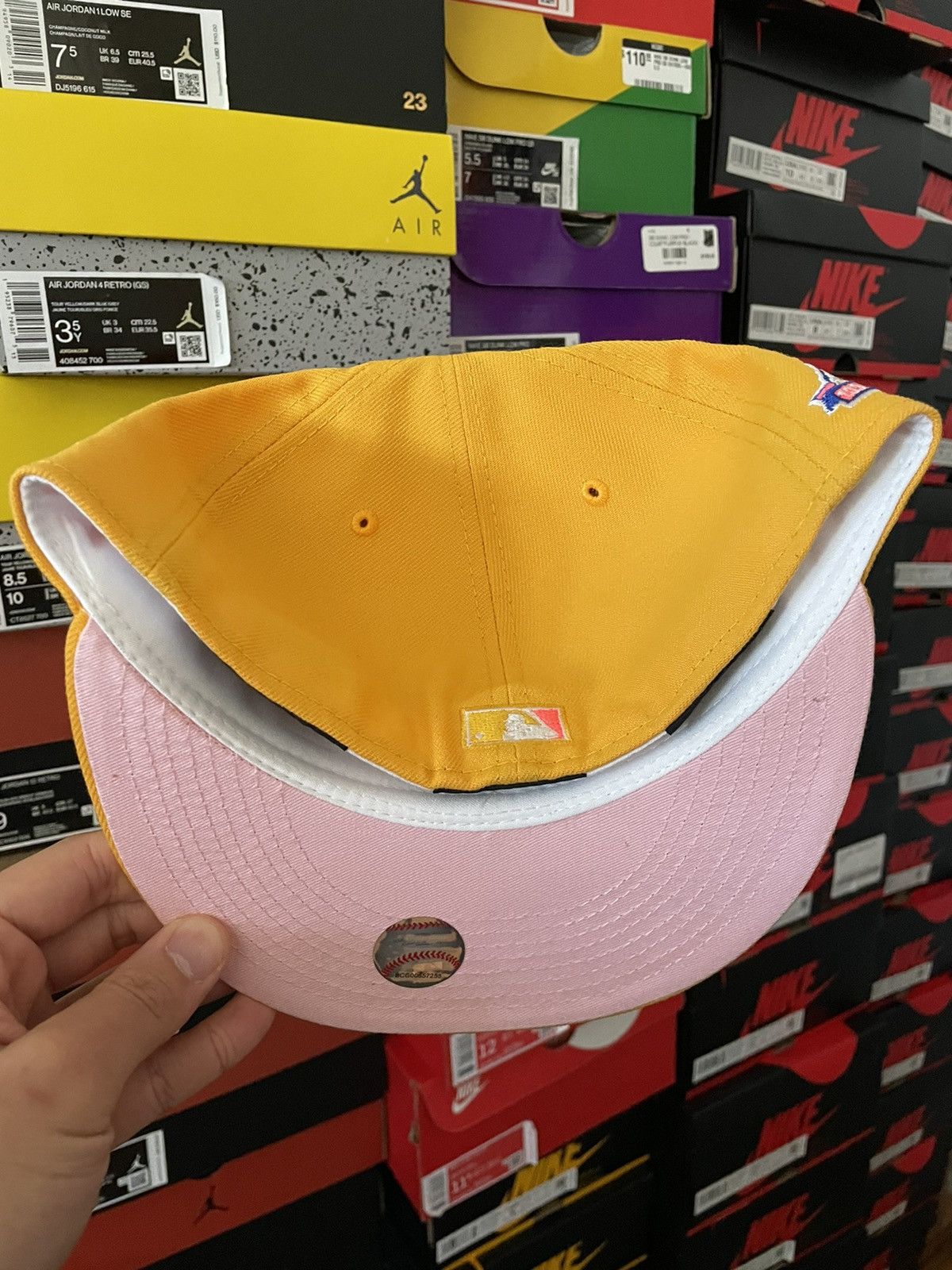 MLB × New Era ExclusiveFitted Yellow Pink Chicago Cubs 7 3/8 Wrigley Size ONE SIZE - 5 Thumbnail