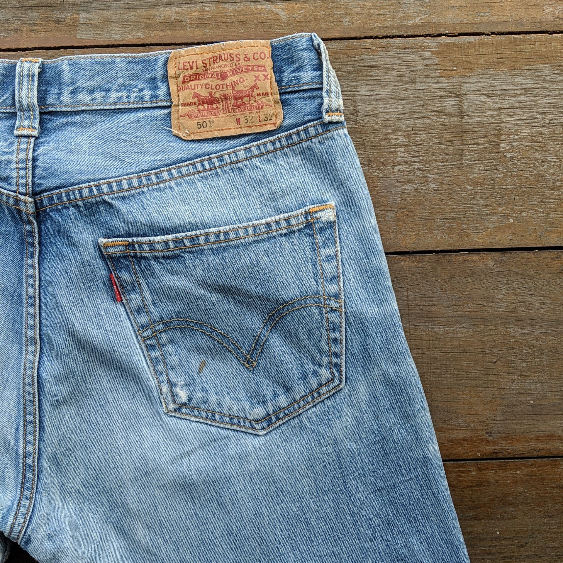 Japanese Brand Vintage Levi's 501 Button Fly Distressed Denim Jean Pant Size US 32 / EU 48 - 12 Thumbnail
