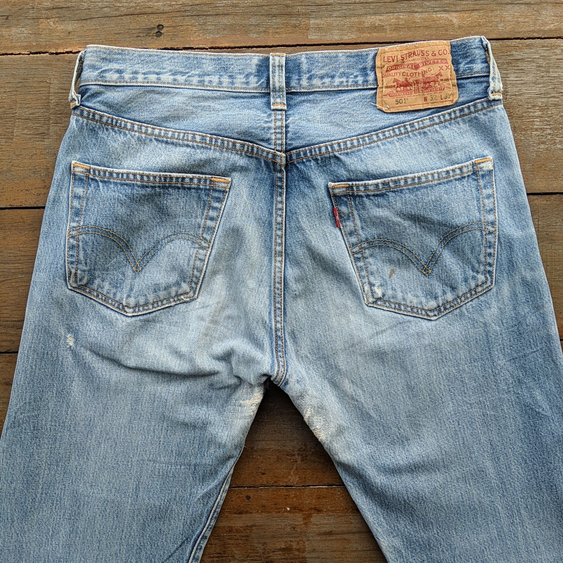 Japanese Brand Vintage Levi's 501 Button Fly Distressed Denim Jean Pant Size US 32 / EU 48 - 11 Thumbnail