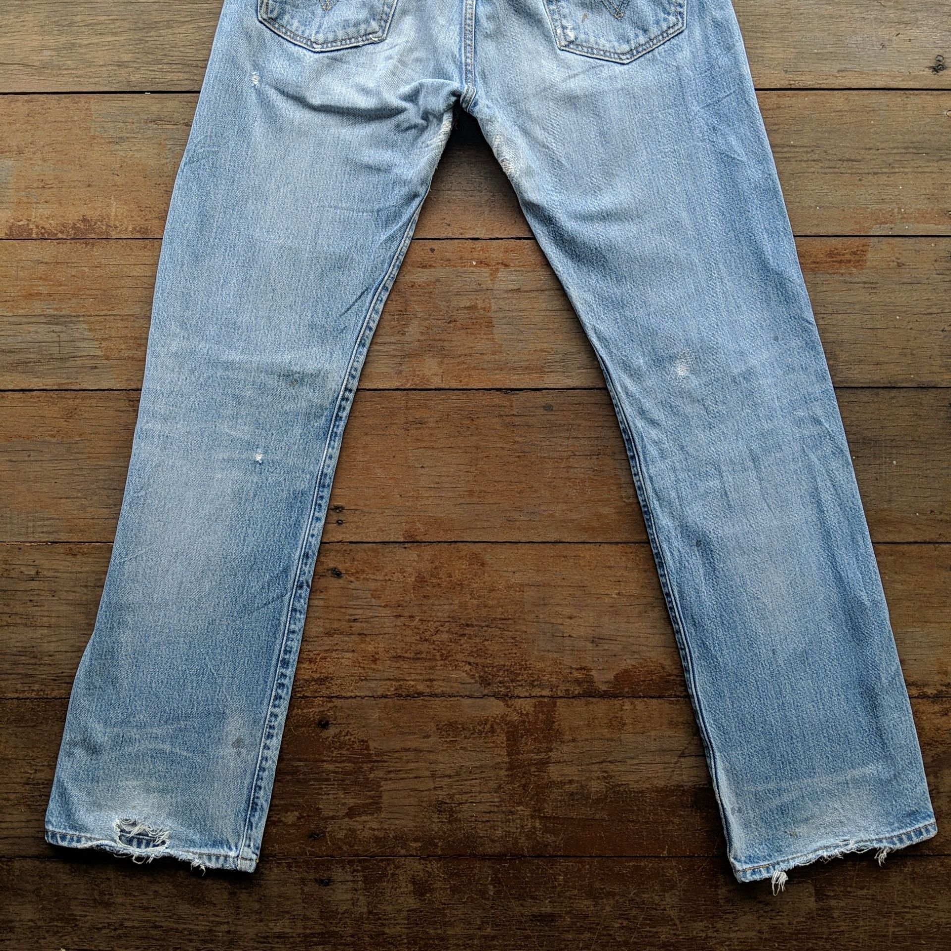 Japanese Brand Vintage Levi's 501 Button Fly Distressed Denim Jean Pant Size US 32 / EU 48 - 14 Thumbnail
