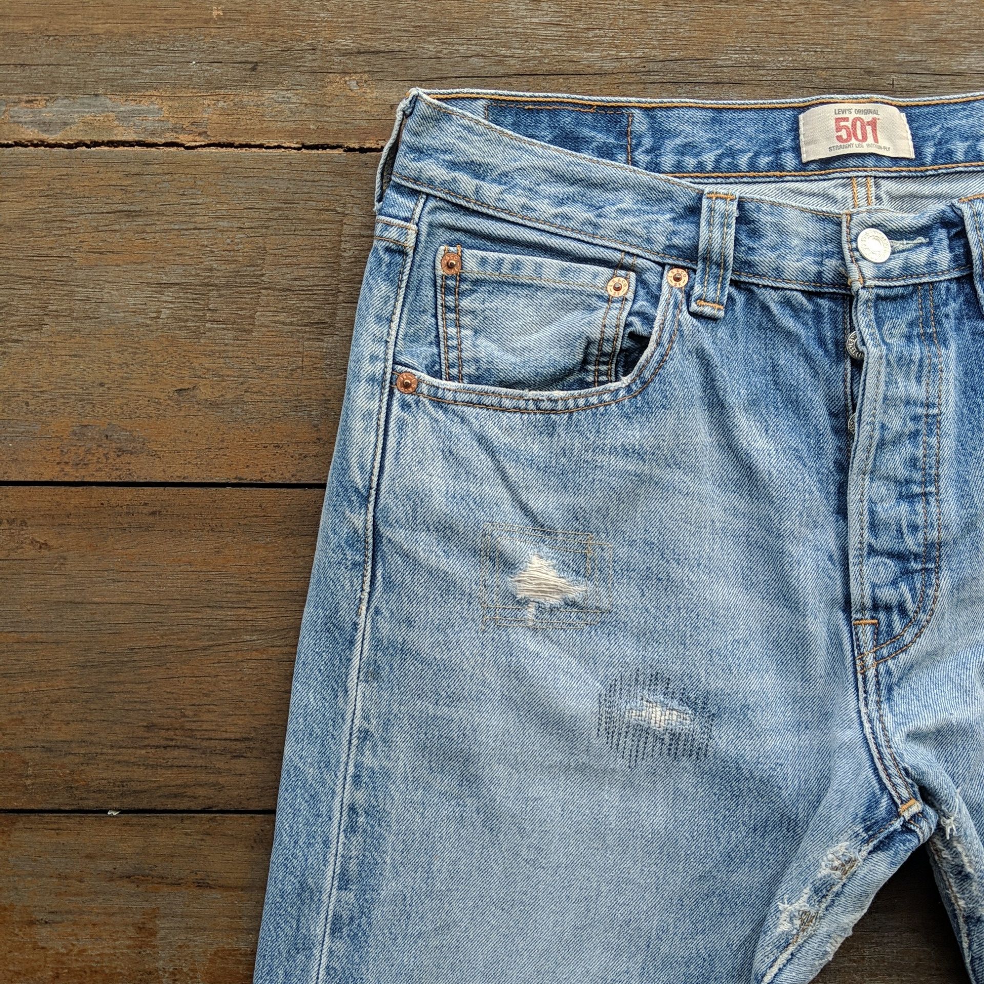 Japanese Brand Vintage Levi's 501 Button Fly Distressed Denim Jean Pant Size US 32 / EU 48 - 3 Thumbnail