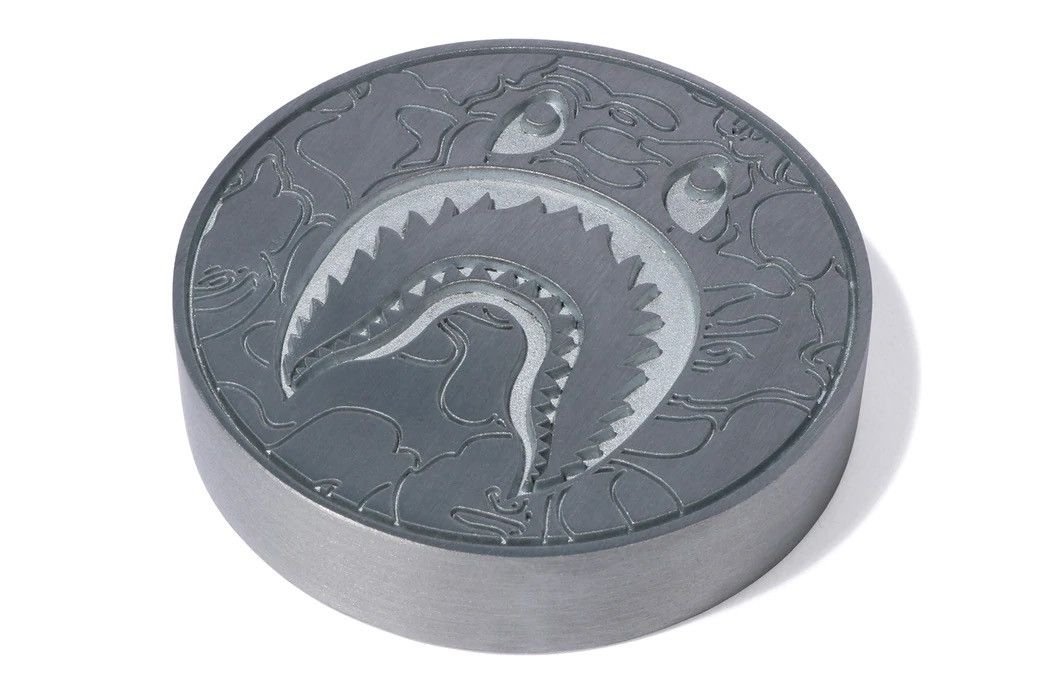 Bape Bape Shark Paperweight Size ONE SIZE - 2 Thumbnail