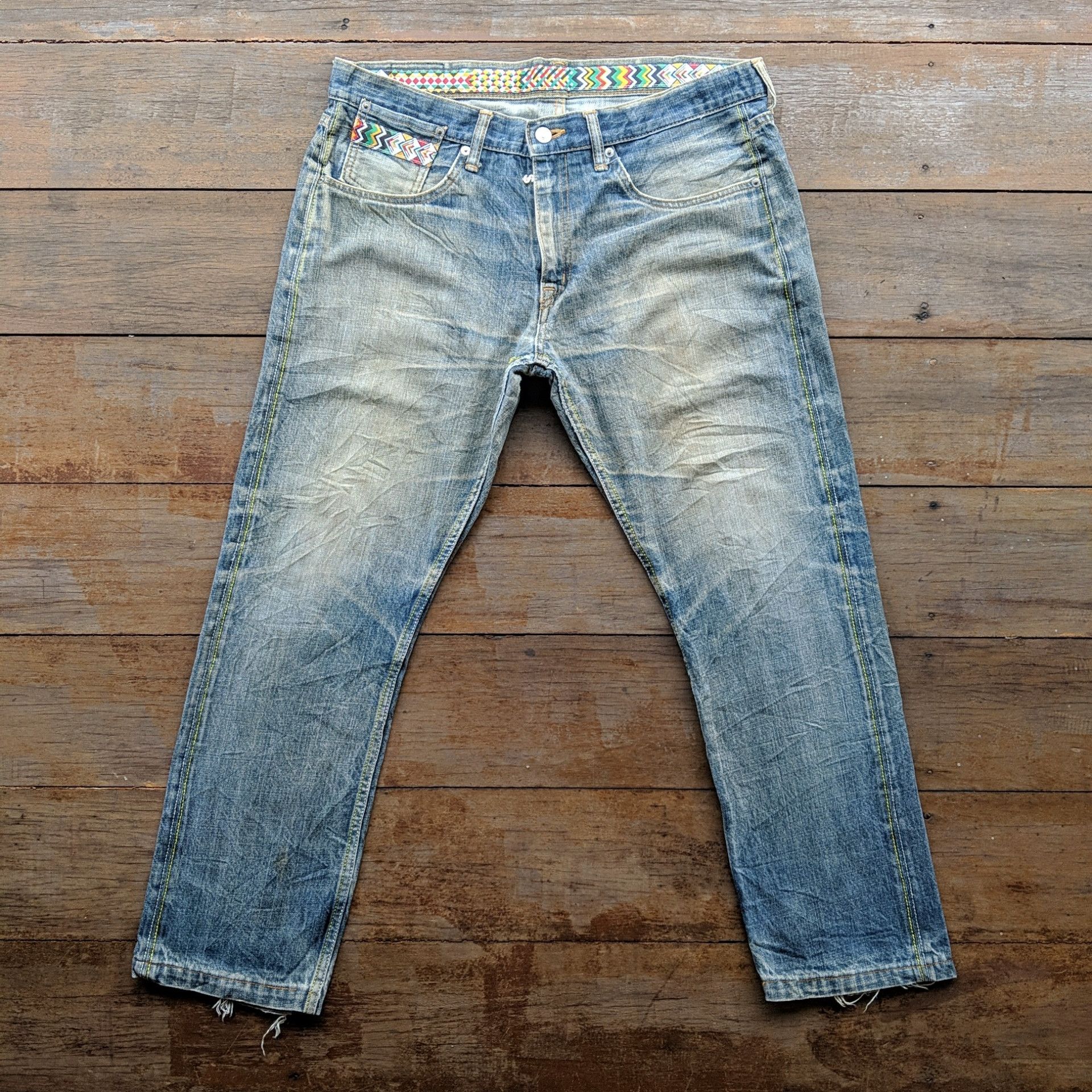 Swagger Vintage Swagger Distressed Faded Denim Jeans Pants Size US 35 - 1 Thumbnail