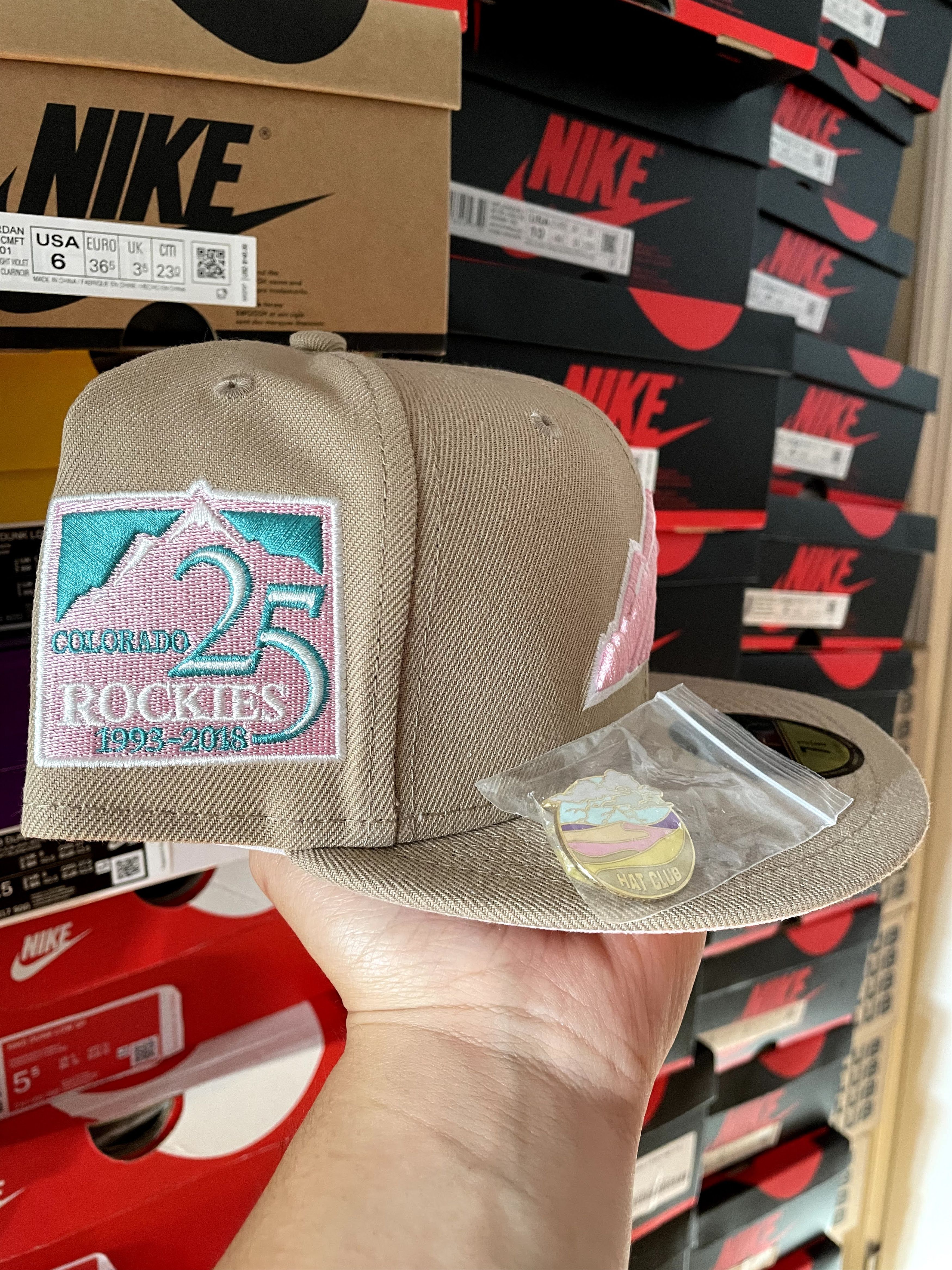 Hat Club × MLB × New Era Hatclub Sandstorm Colorado Rockies 7 3/8 Tan Pink 25th Anni Size ONE SIZE - 3 Thumbnail
