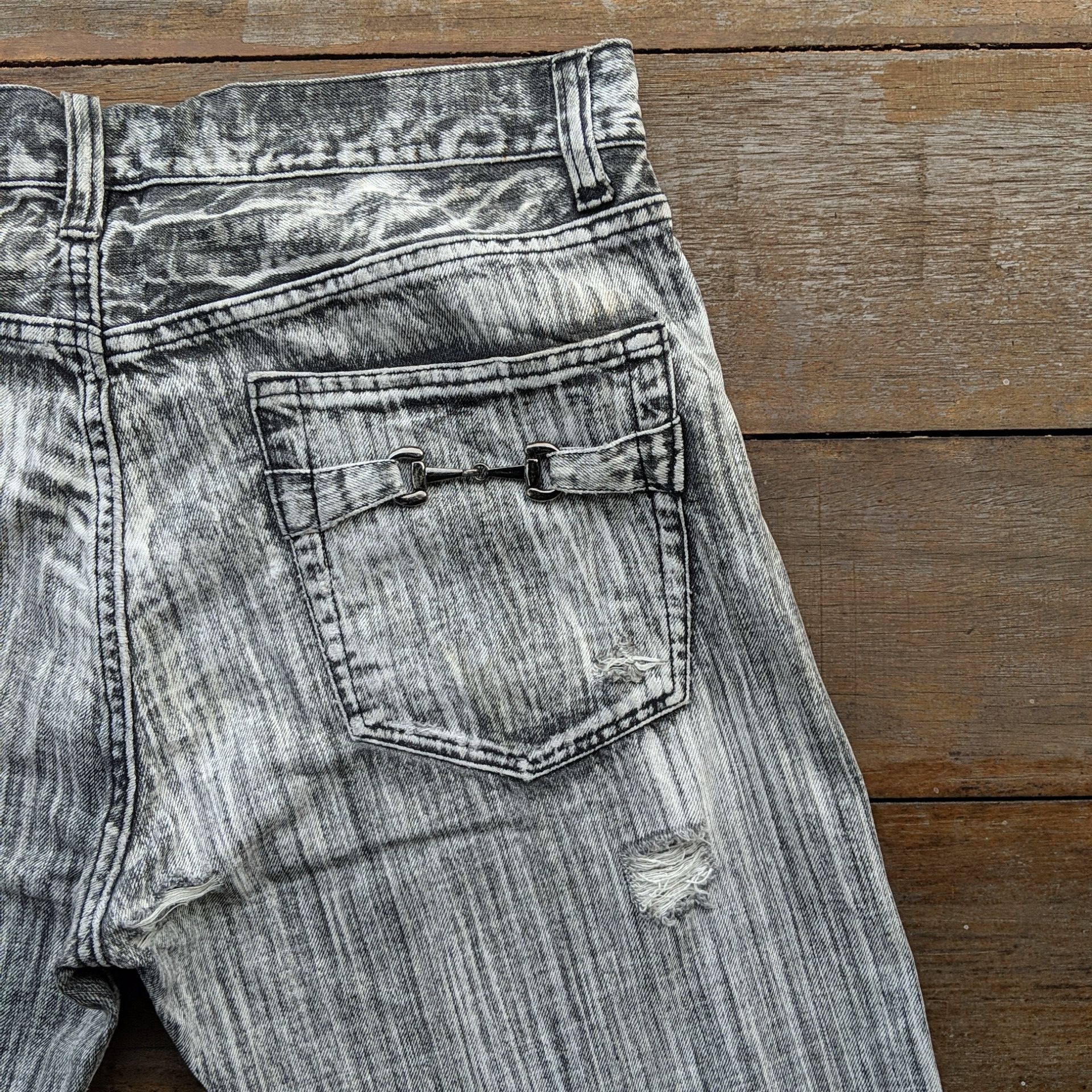 Japanese Brand Vintage Japanese Lightwash Distressed Denim Jean Pants Size US 34 / EU 50 - 12 Thumbnail
