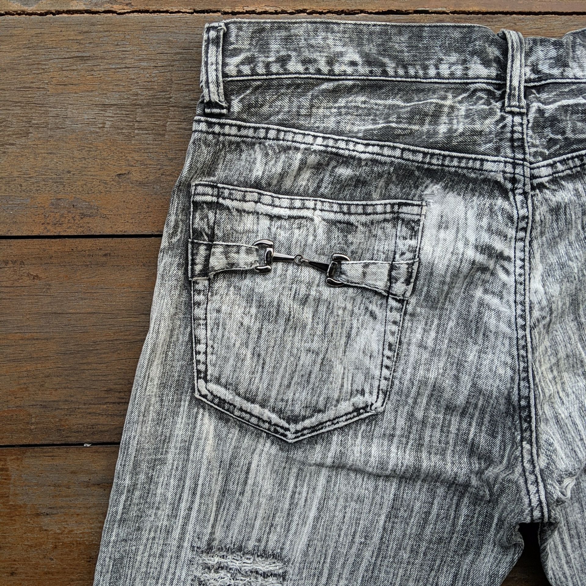 Japanese Brand Vintage Japanese Lightwash Distressed Denim Jean Pants Size US 34 / EU 50 - 11 Thumbnail