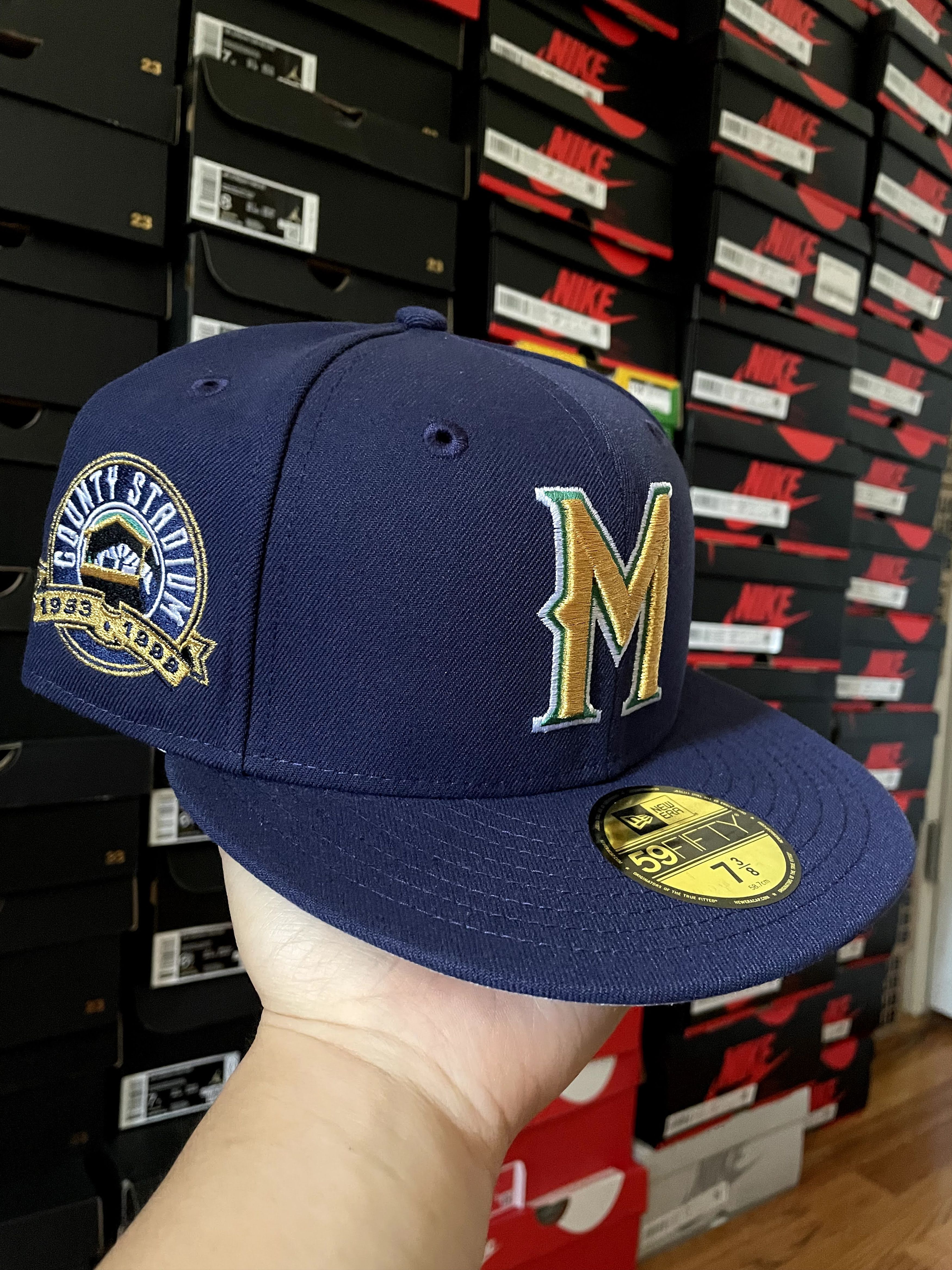 image of Hat Club x Mlb Hatclub Exclusive Variety Milwaukee Brewers 7 3/8 Grey Gold in Navy Gold Grey, Men's