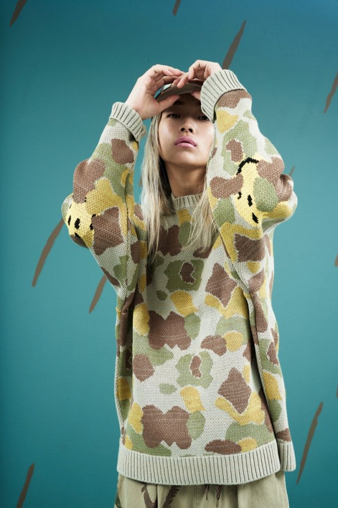 Kapital KAPITAL kountry camouflage sweater smile smily rainbowy Size US S / EU 44-46 / 1 - 7 Thumbnail