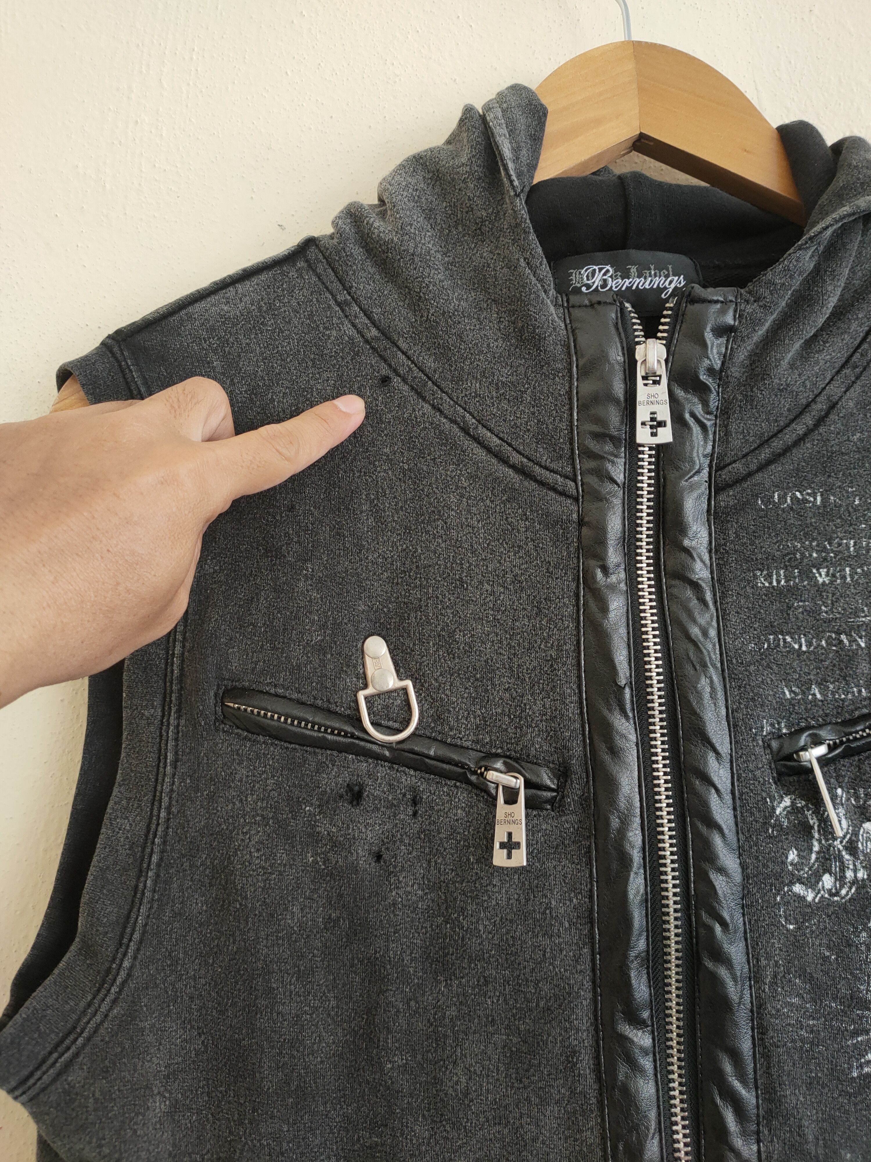 Japanese Brand × Vintage Vintage Bernings Zipup Hoodie Vest Size US M / EU 48-50 / 2 - 5 Thumbnail