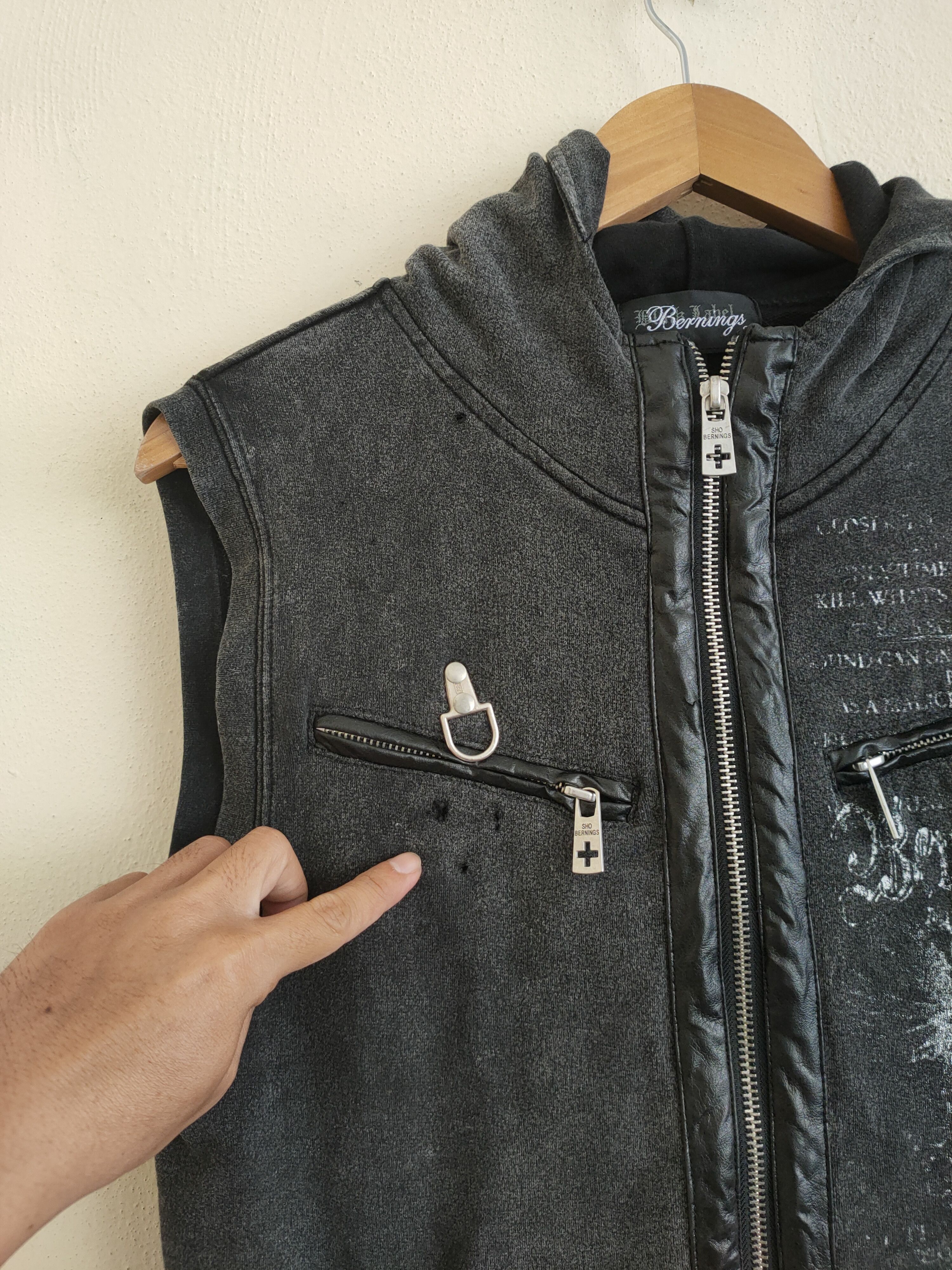 Japanese Brand × Vintage Vintage Bernings Zipup Hoodie Vest Size US M / EU 48-50 / 2 - 6 Thumbnail