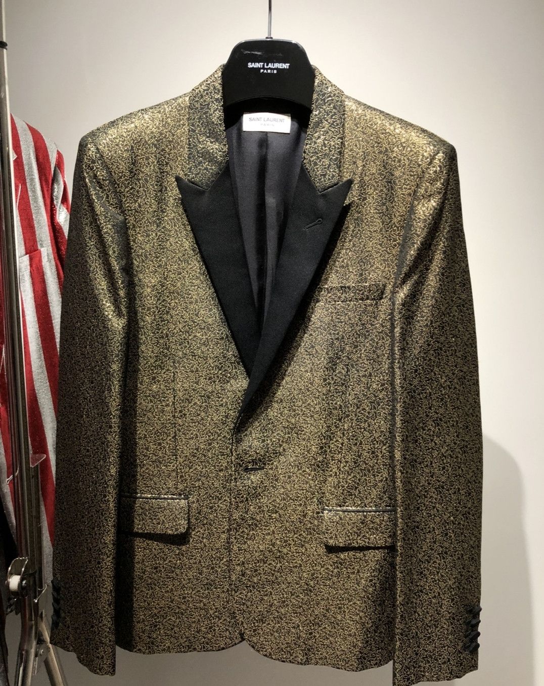 Saint Laurent Paris Saint Laurent Gold silk satin lapel blazer Size US M / EU 48-50 / 2 - 1 Thumbnail