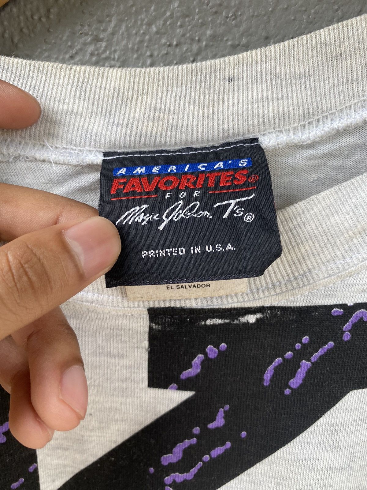 NBA × Vintage Rare Vintage 90’s Lakers Fullprint Printed Tee Size US L / EU 52-54 / 3 - 6 Thumbnail