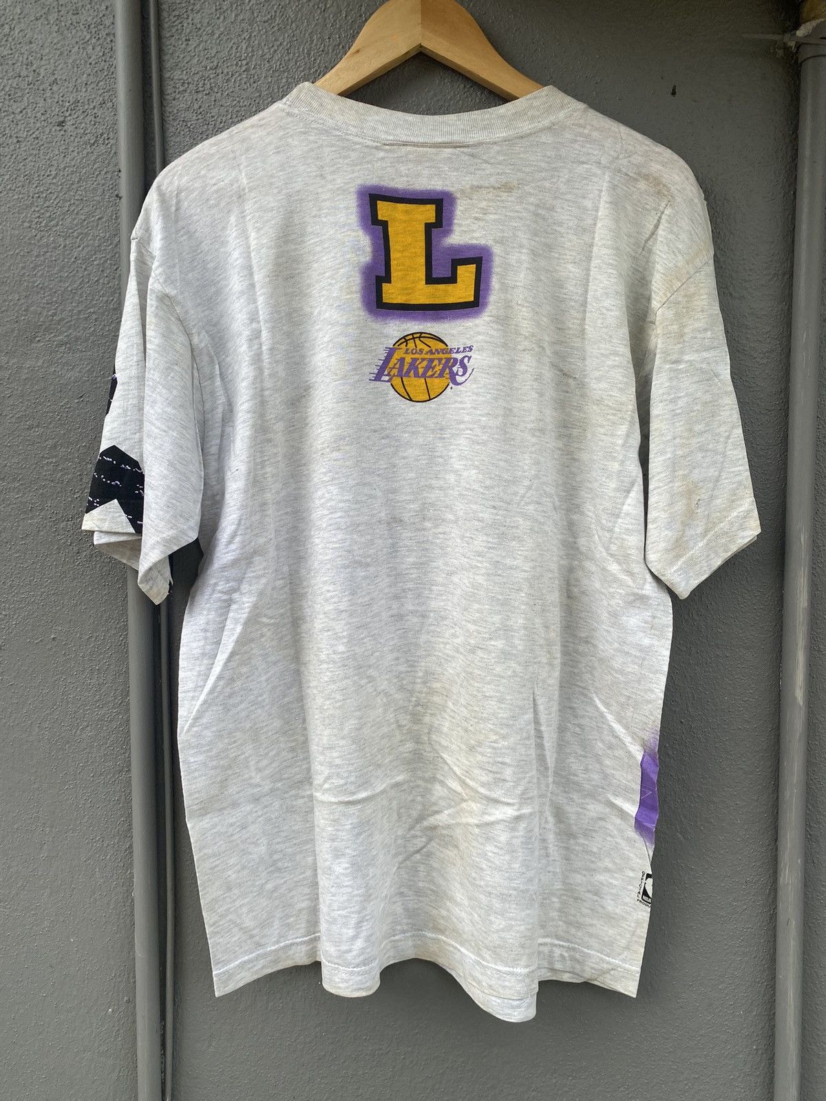 NBA × Vintage Rare Vintage 90’s Lakers Fullprint Printed Tee Size US L / EU 52-54 / 3 - 2 Thumbnail