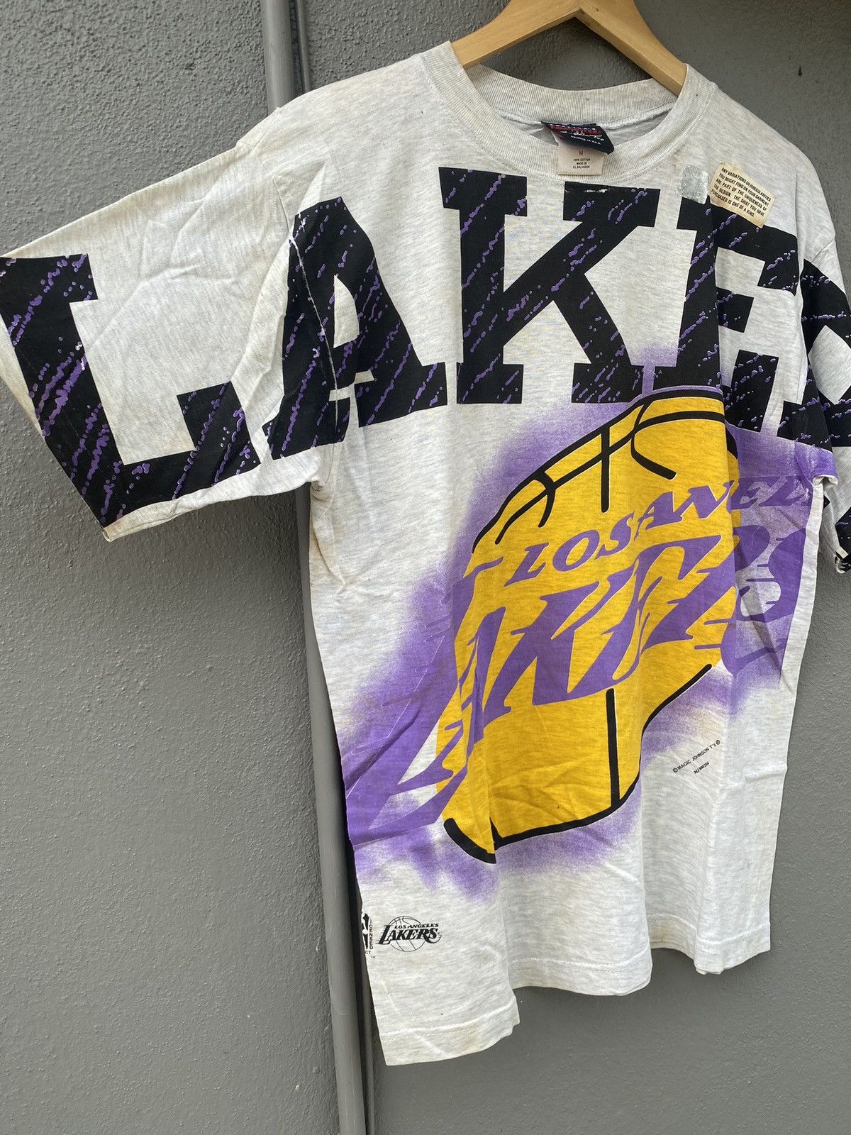 NBA × Vintage Rare Vintage 90’s Lakers Fullprint Printed Tee Size US L / EU 52-54 / 3 - 3 Thumbnail