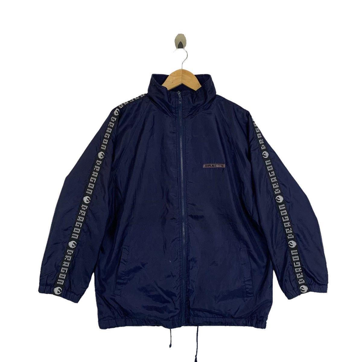 Vintage Vintage DRAGON Embroidered Side Tape Windbreaker Jacket Size US L / EU 52-54 / 3 - 2 Thumbnail
