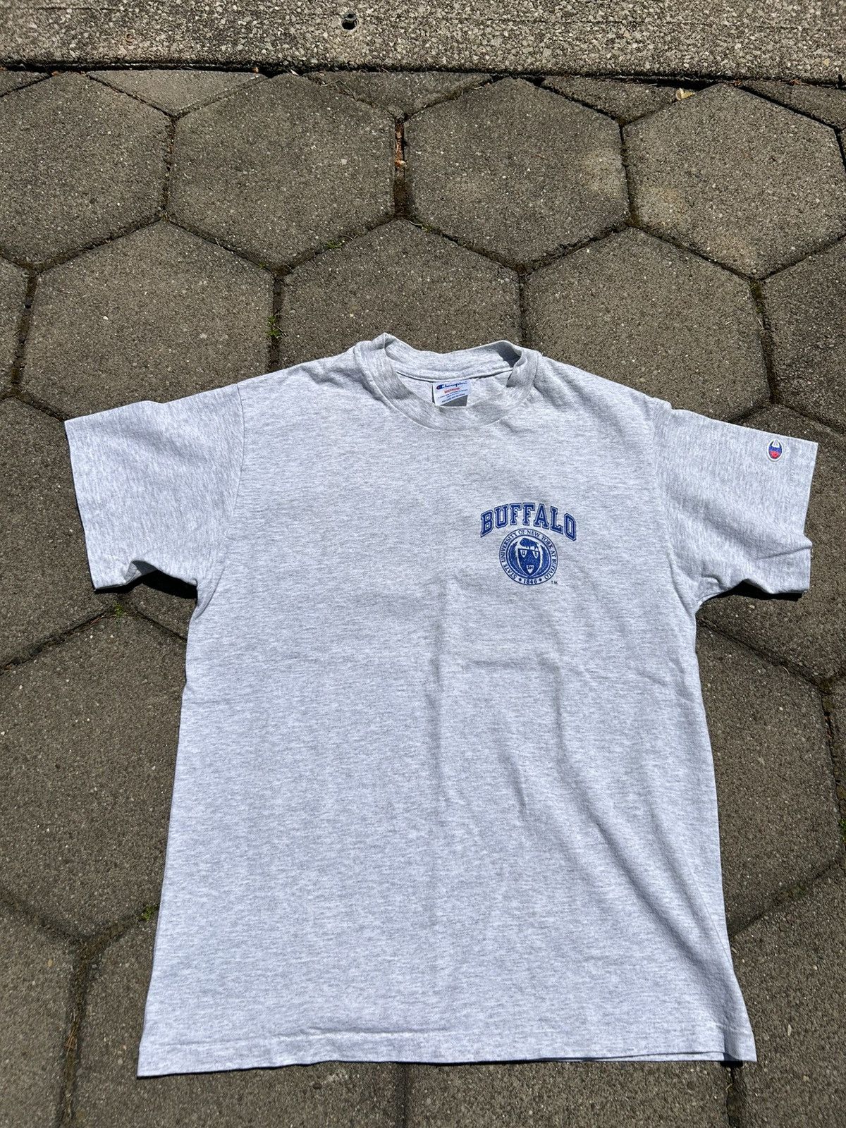 Champion Vintage Champion University Of New York At Buffalo T Shirt Size US M / EU 48-50 / 2 - 3 Thumbnail