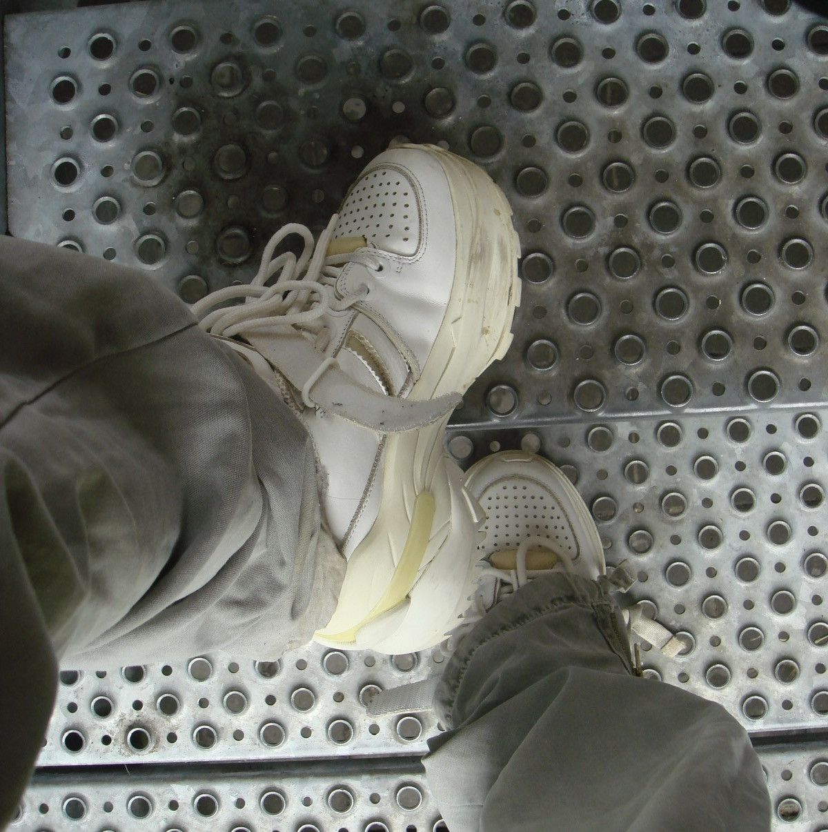 Maison Margiela maison margiela retro fit sneakers Size US 6 / IT 36 - 2 Thumbnail