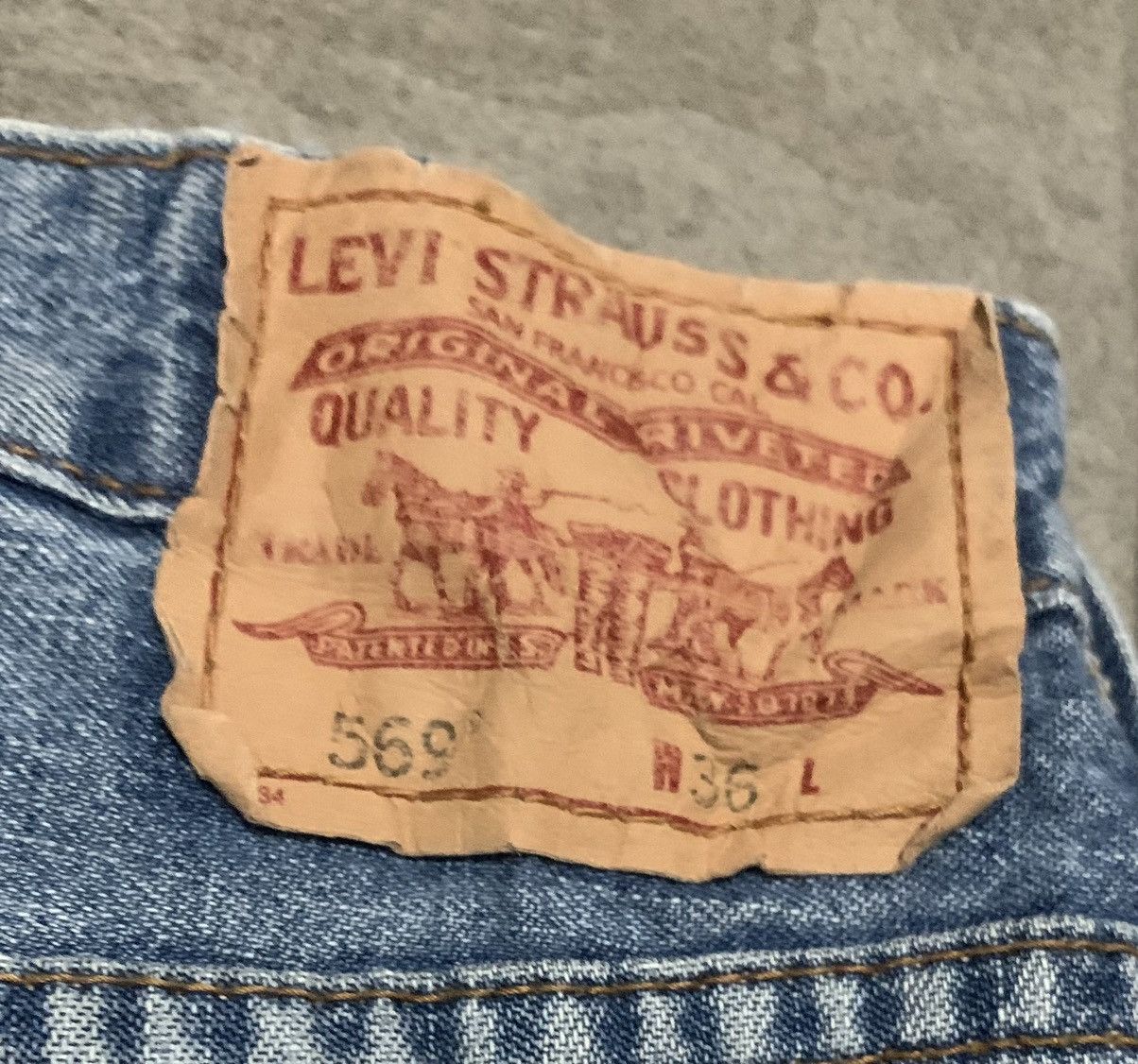 Levi's Vintage Levis 569 Loose Straight Jeans Size US 37 - 5 Thumbnail